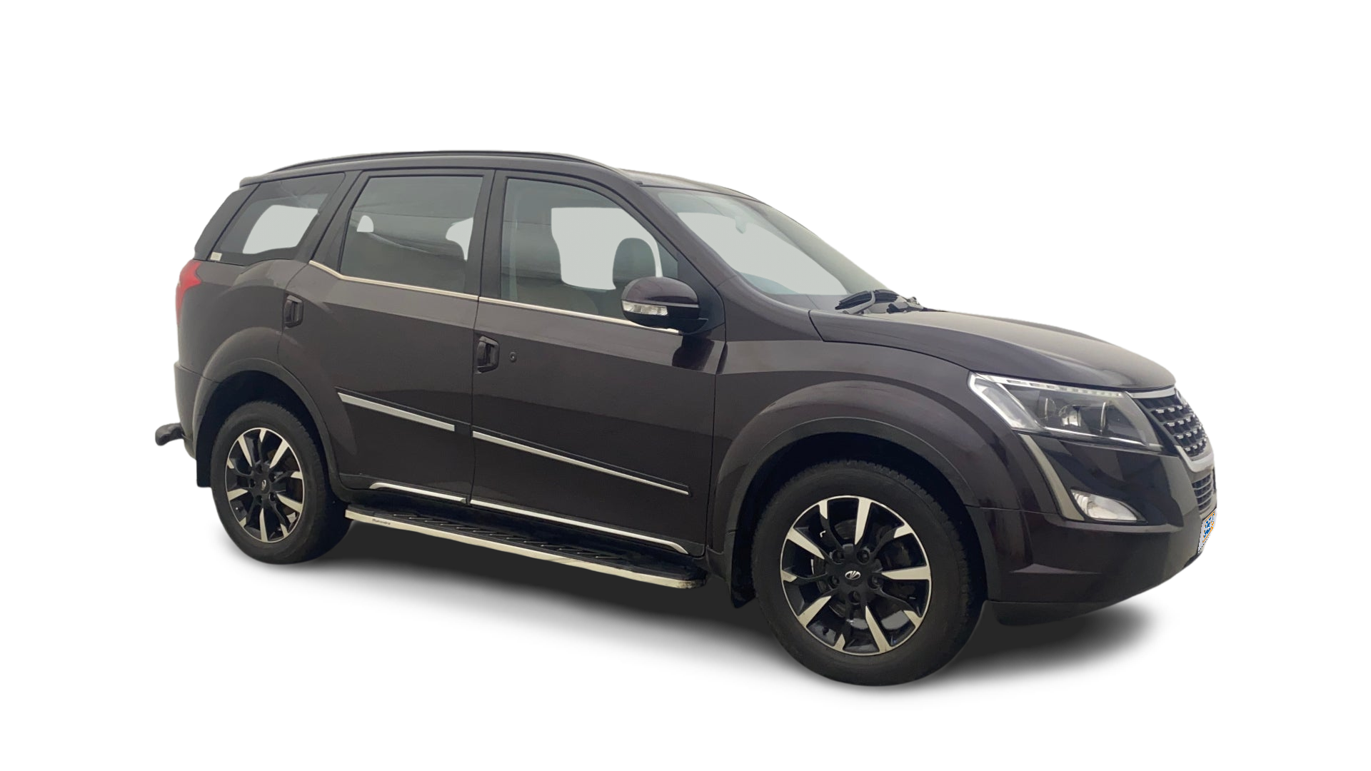 Mahindra XUV500-img