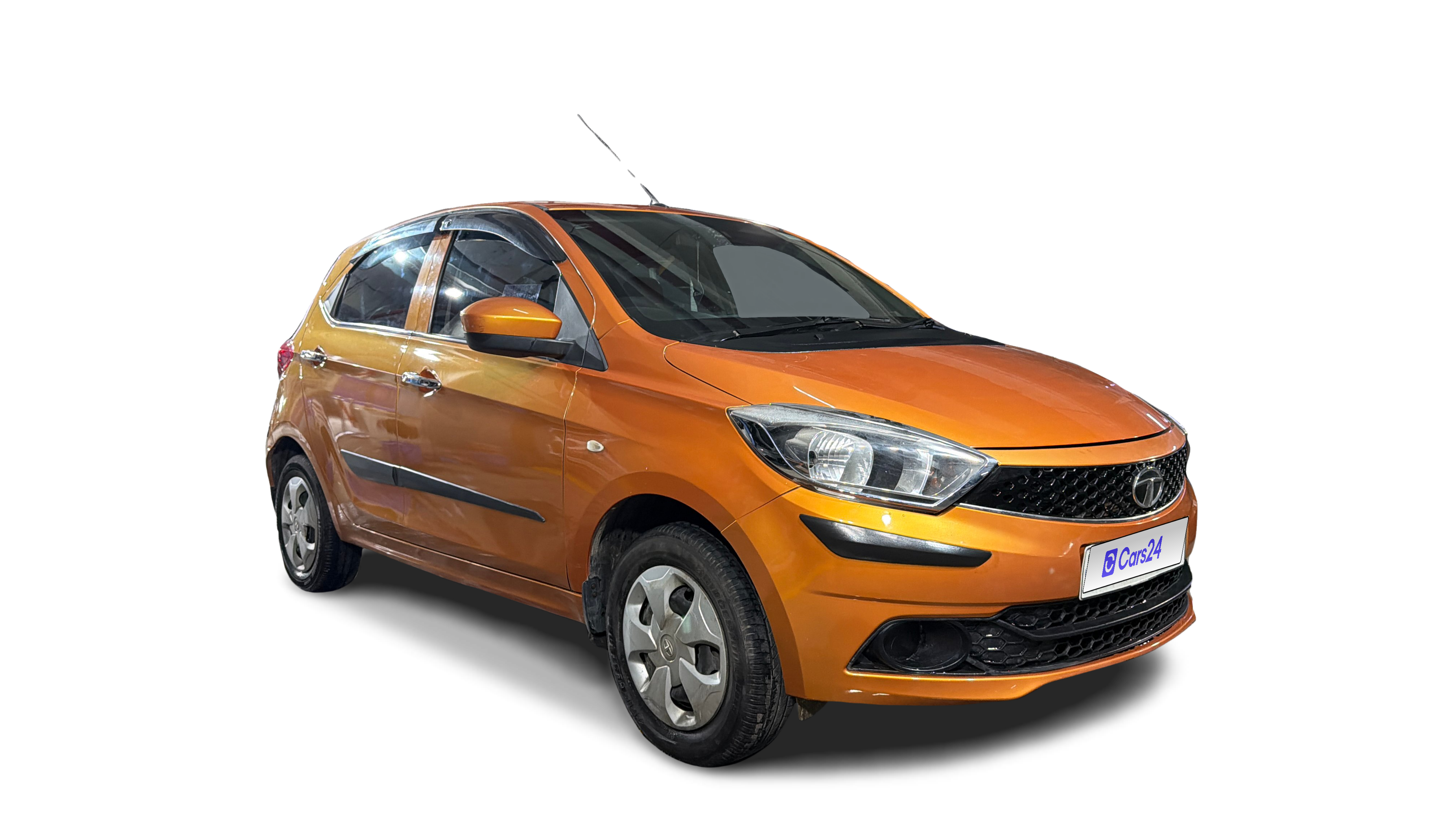 2018 Tata Tiago - Hatchback - Petrol - Manual - ₹3.35 lakh