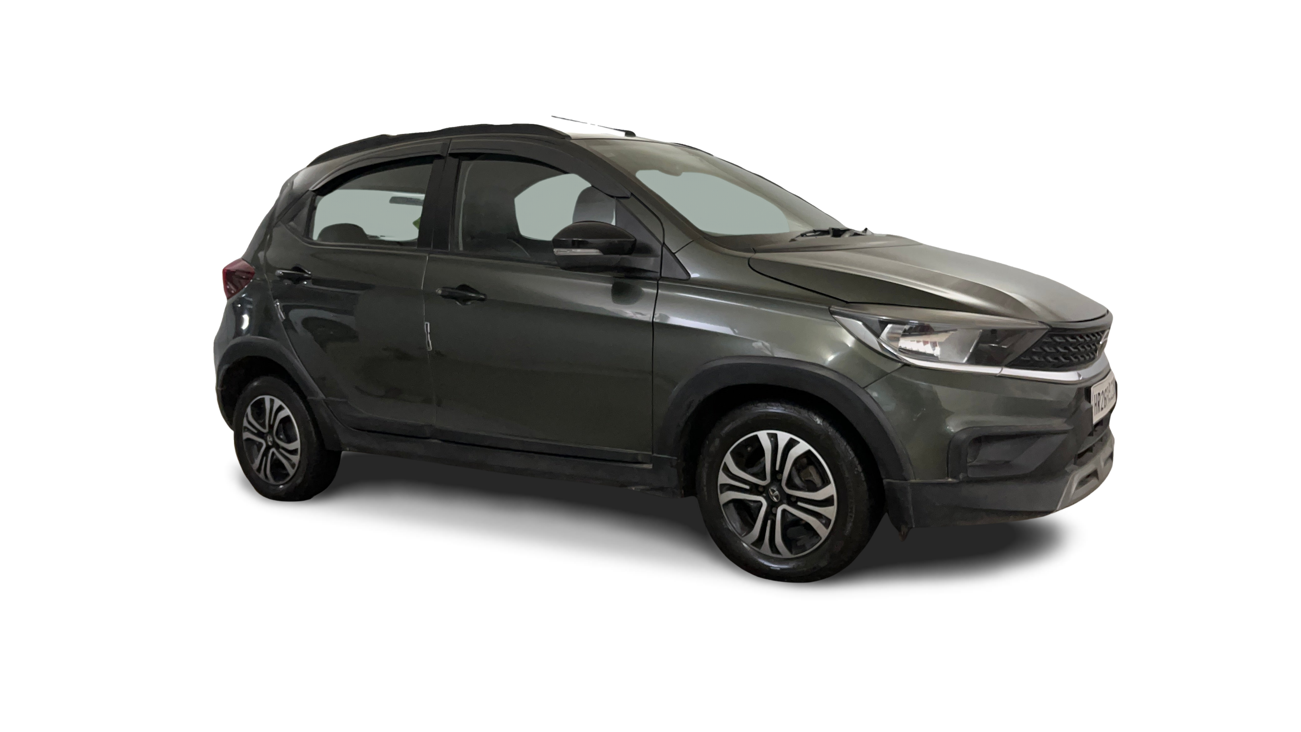 Tata TIAGO NRG-img