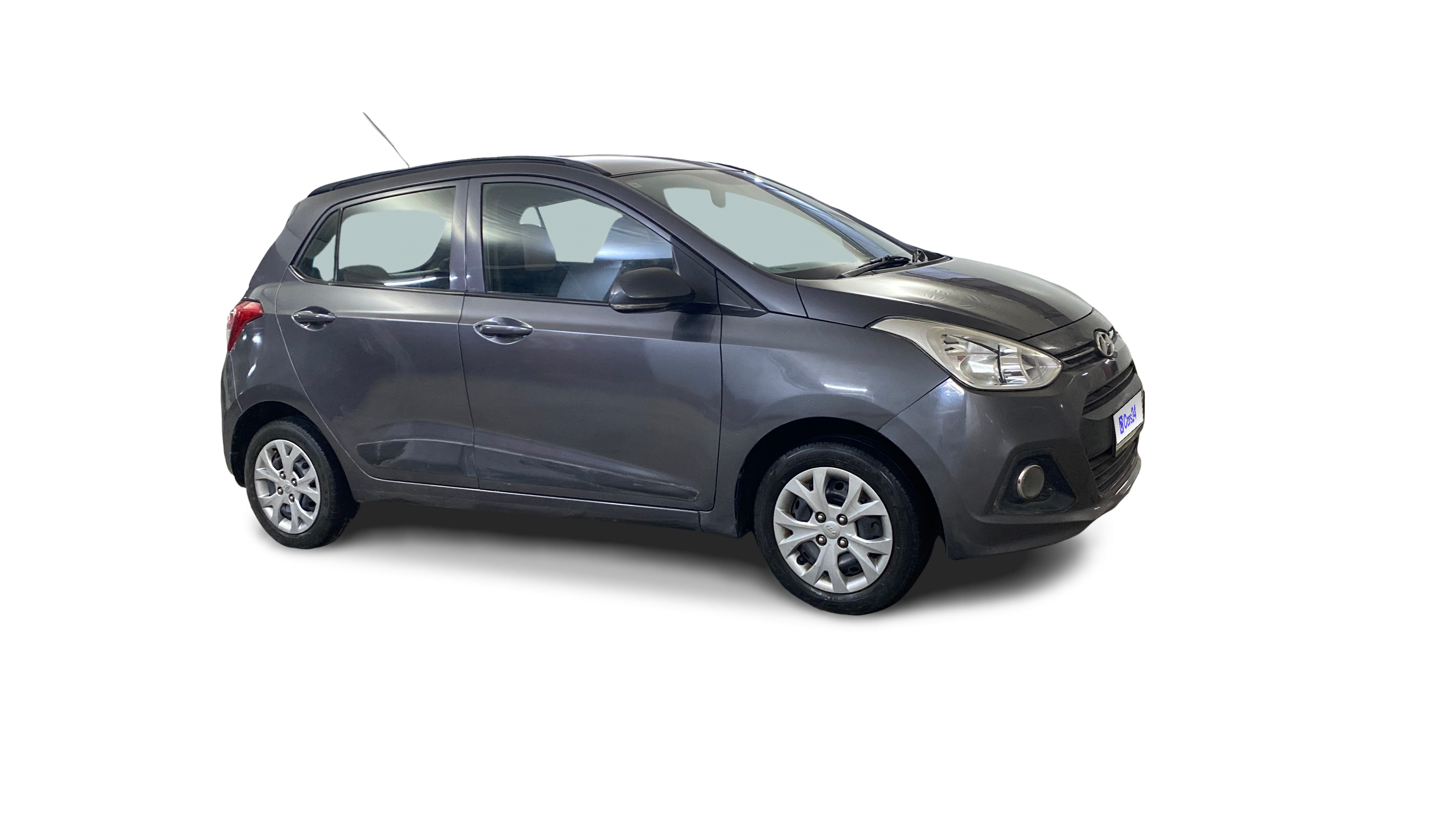 2016 Hyundai Grand i10 - Hatchback - Petrol - Manual - ₹2.70 lakh