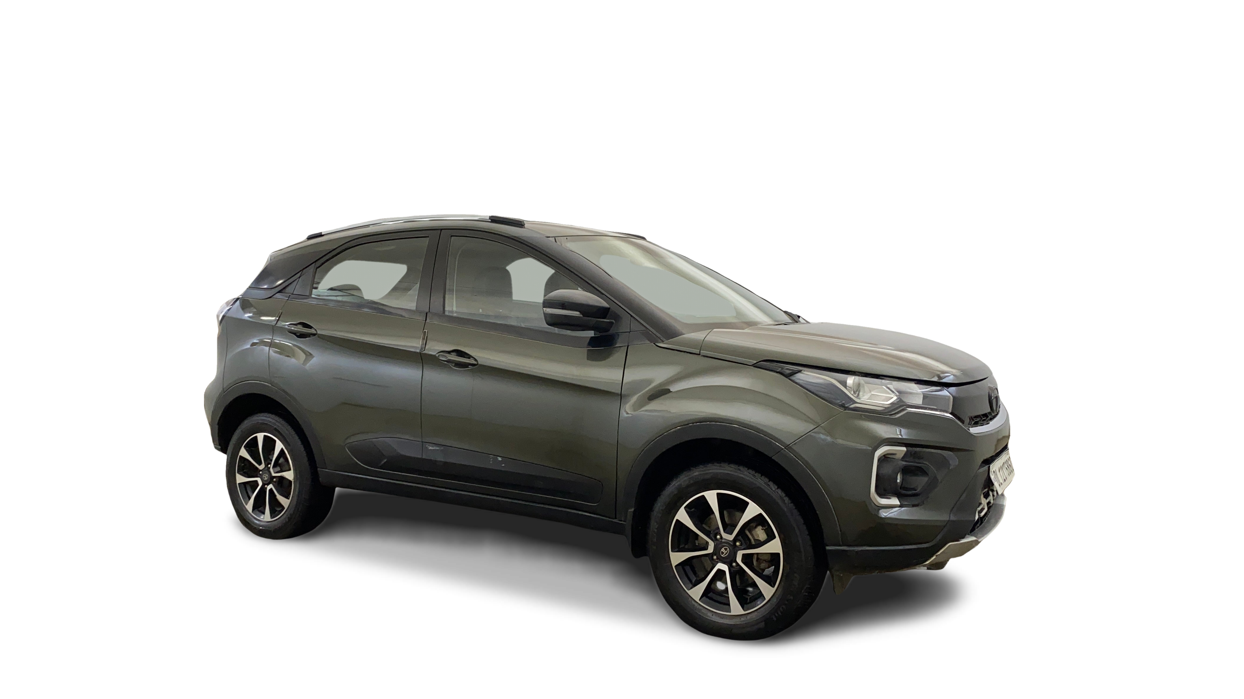 Tata NEXON-img