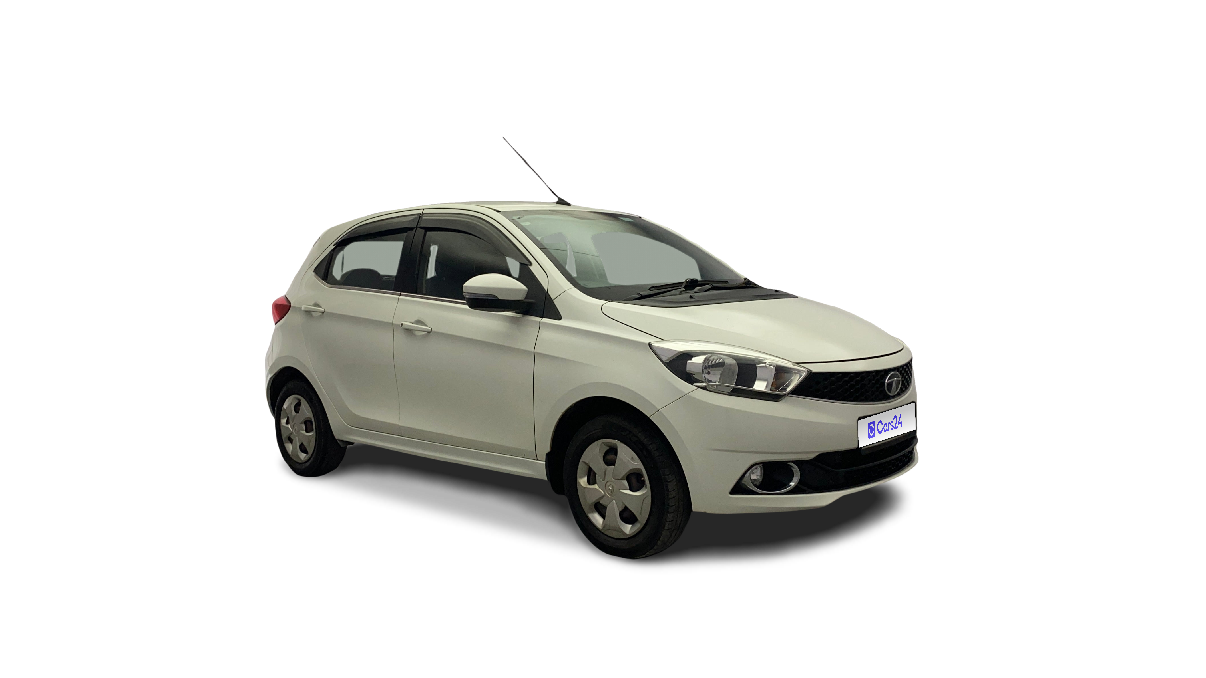 2018 Tata Tiago - Hatchback - Petrol - Manual - ₹3.00 lakh