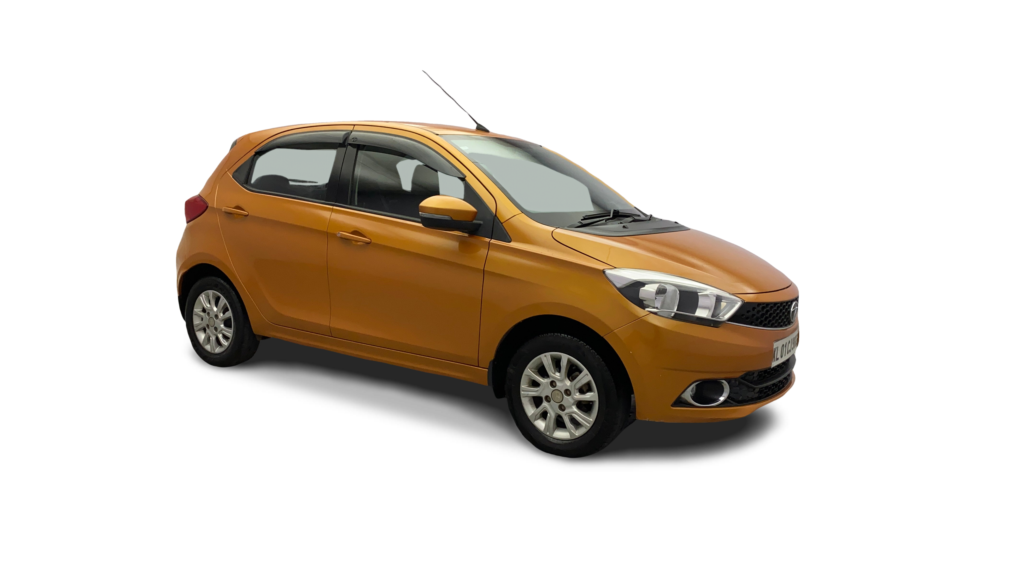 Tata Tiago-img