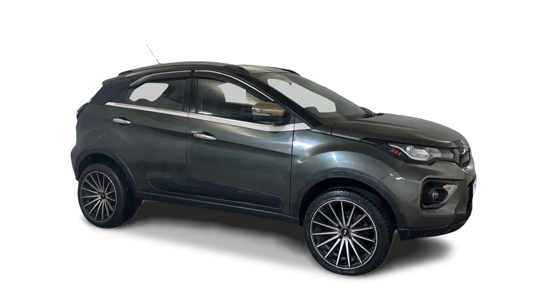 2022 Tata NEXON - SUV - Petrol - Manual - ₹5.95 lakh