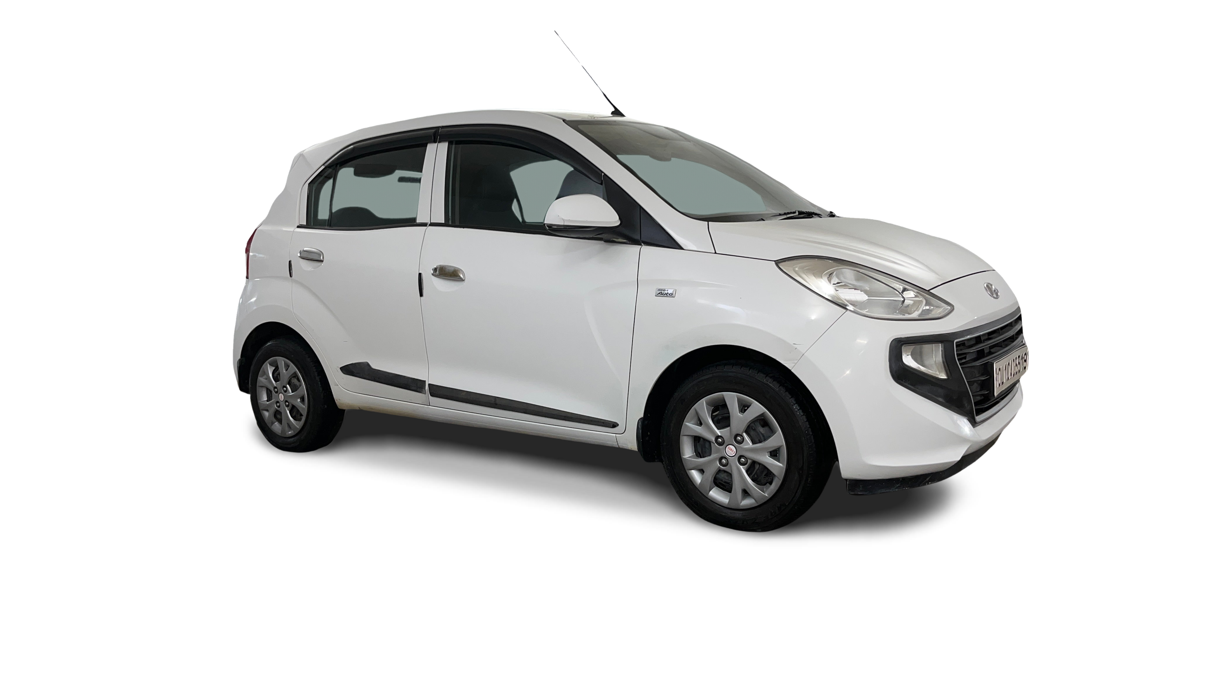 Hyundai NEW SANTRO-img