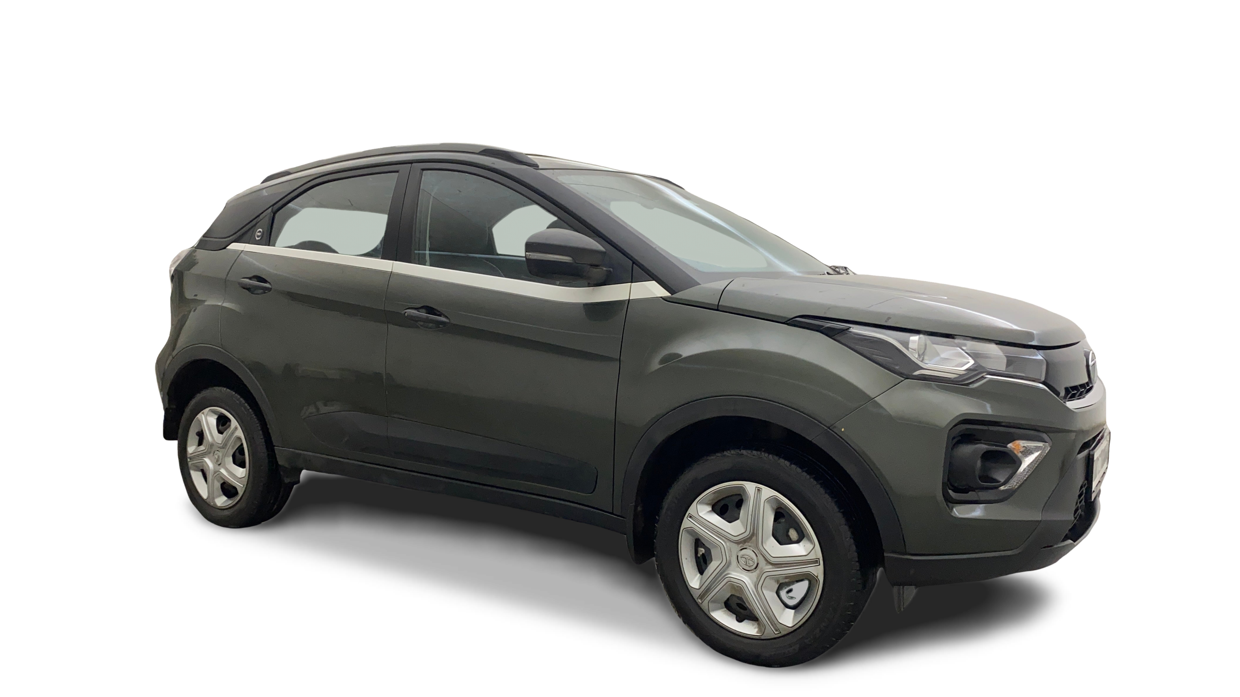 Tata NEXON-img