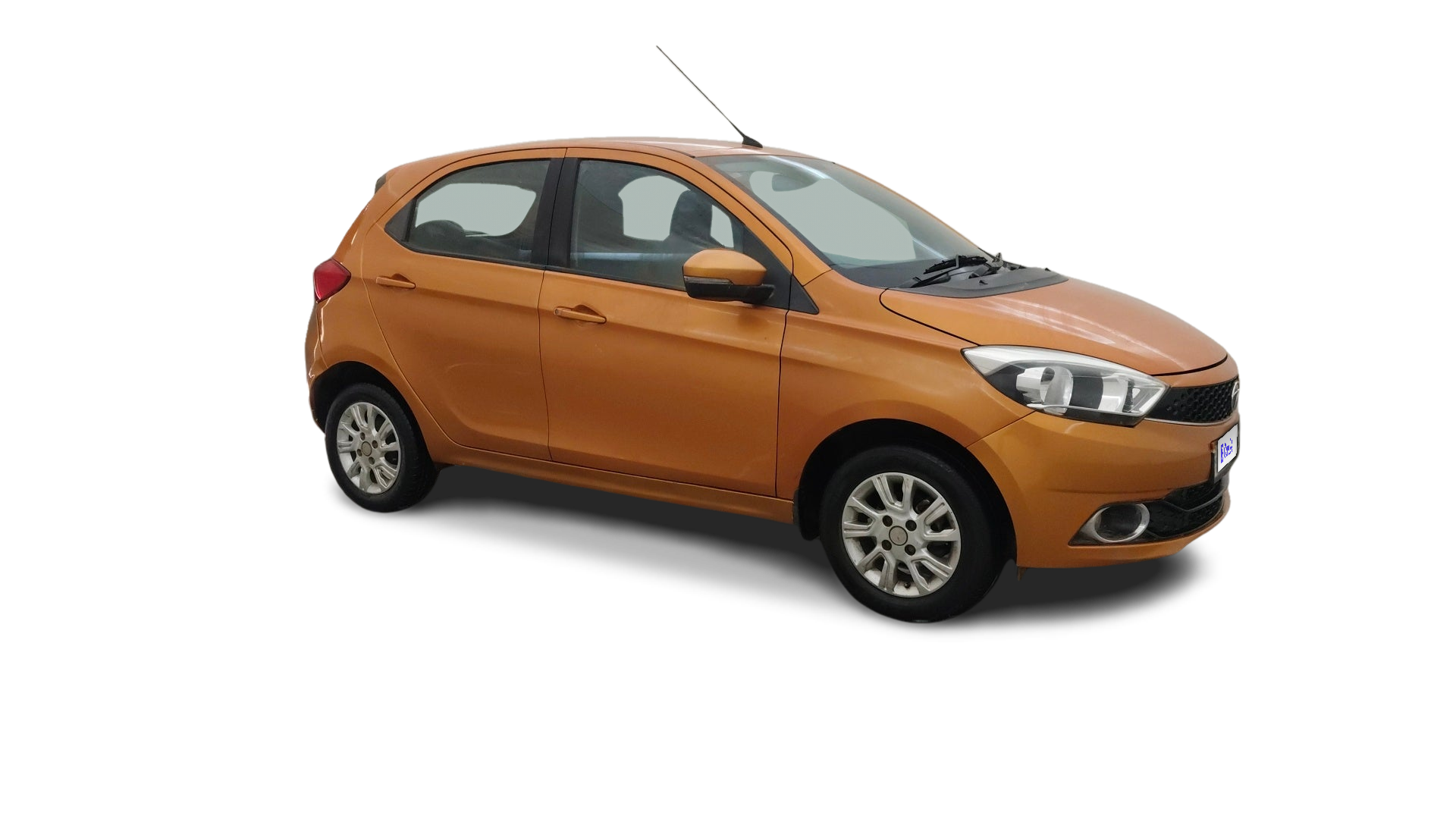 2018 Tata Tiago - Hatchback - Petrol - Automatic - ₹2.57 lakh