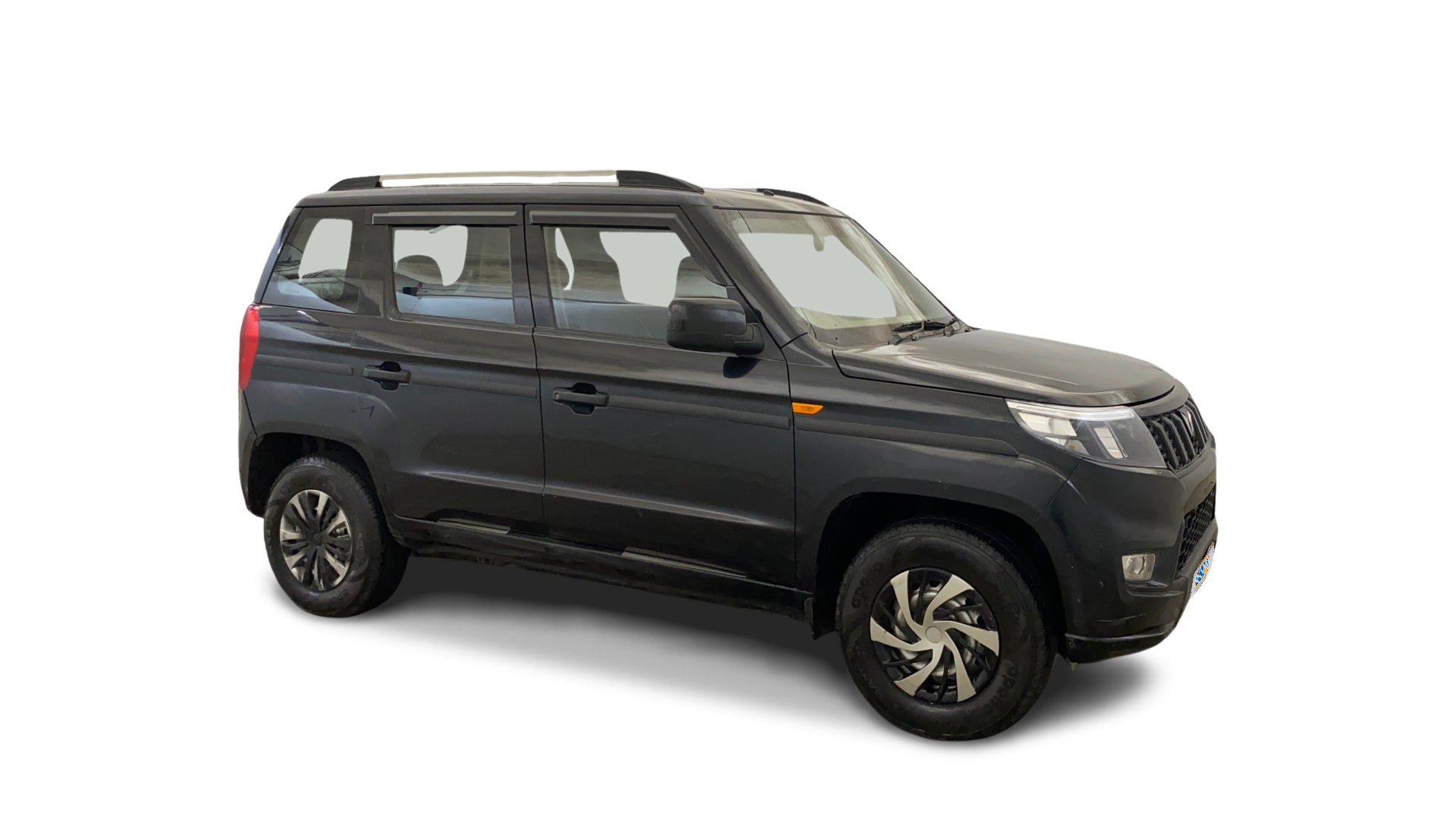 Mahindra BOLERO NEO-img