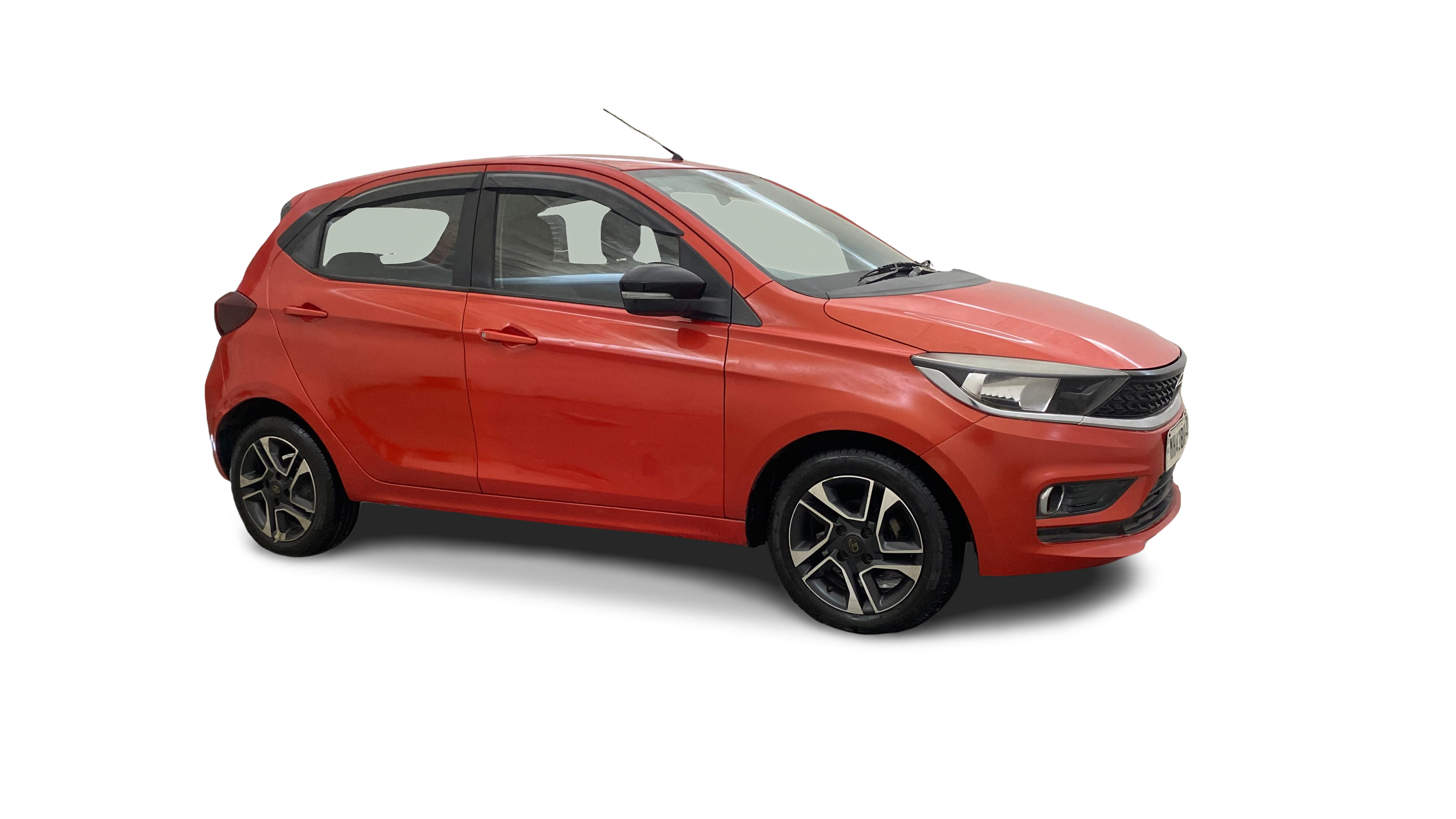 2020 Tata Tiago - Hatchback - Petrol - Manual - ₹3.85 lakh