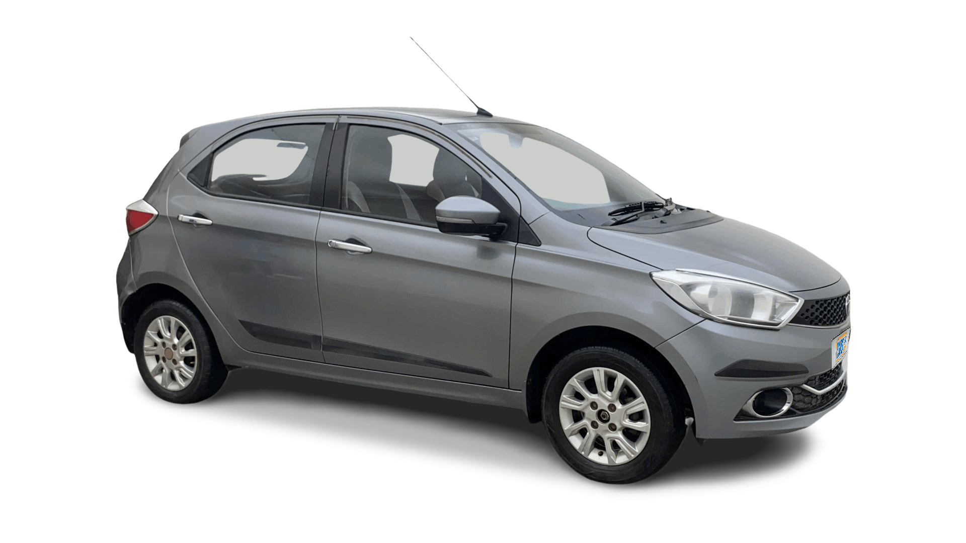 Tata Tiago-img