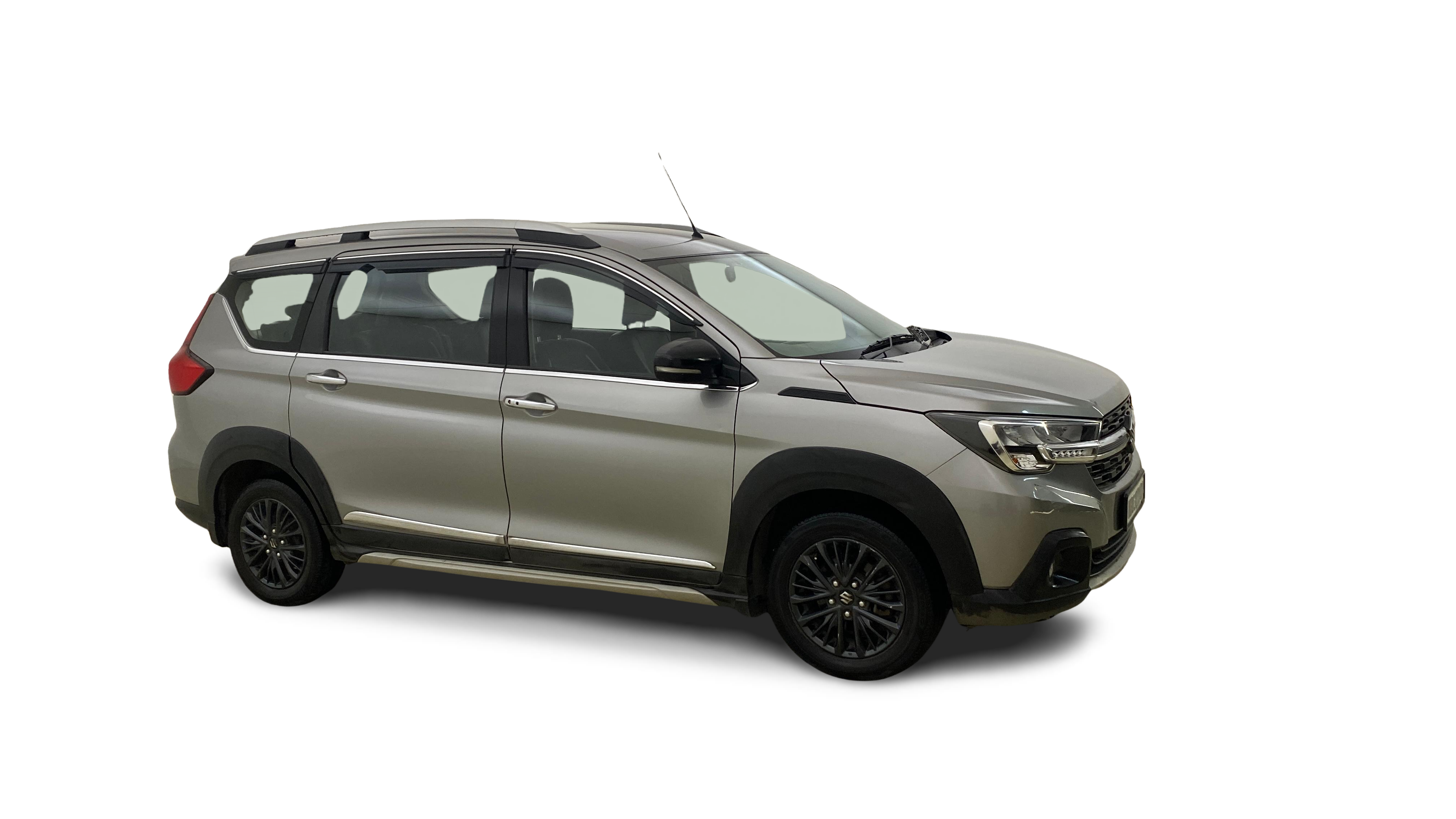 2022 Maruti XL6 - SUV - Petrol - Manual - ₹8.39 lakh