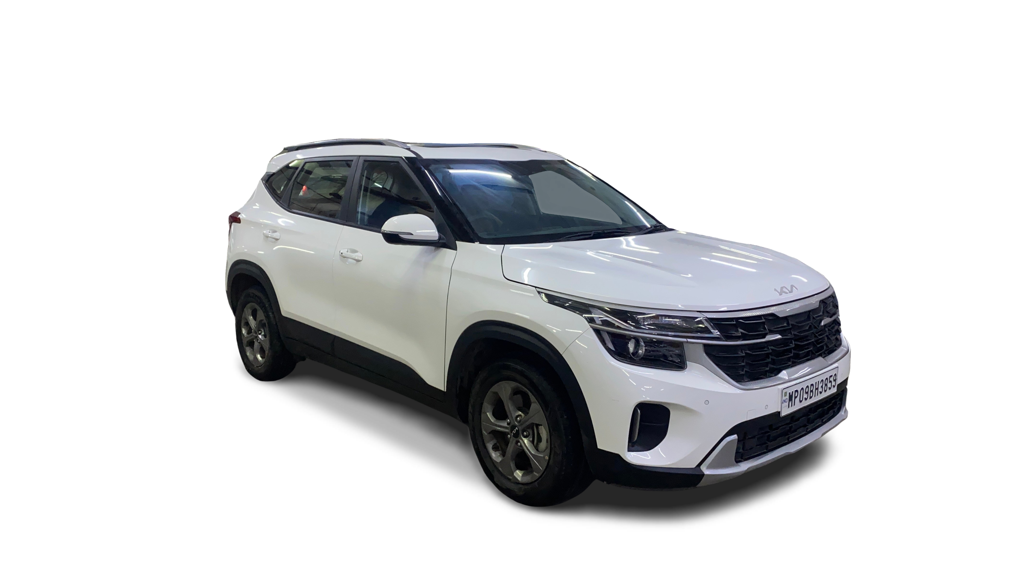 2025 KIA SELTOS - SUV - Petrol - Manual - ₹13.47 lakh