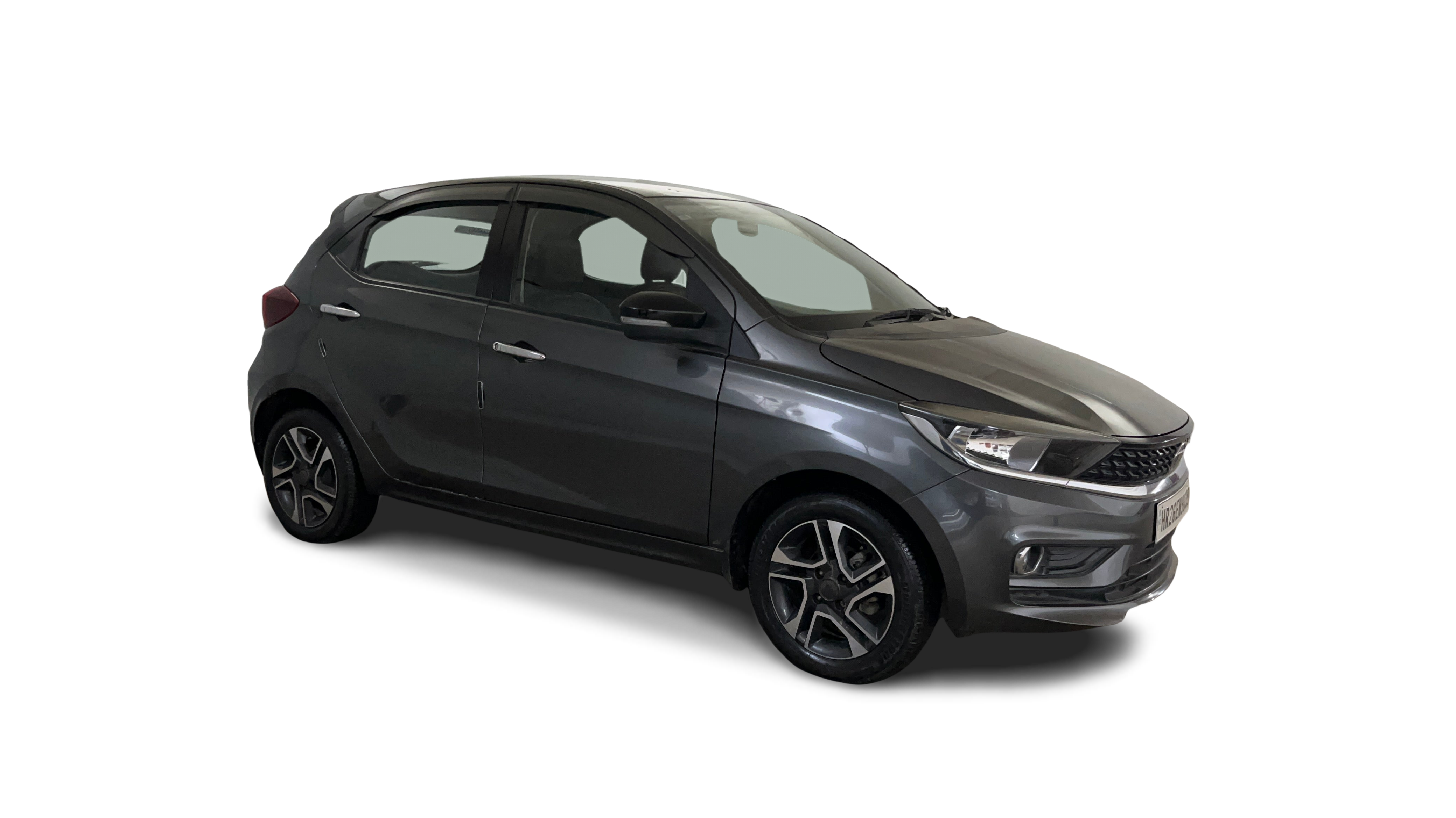 Tata Tiago-img