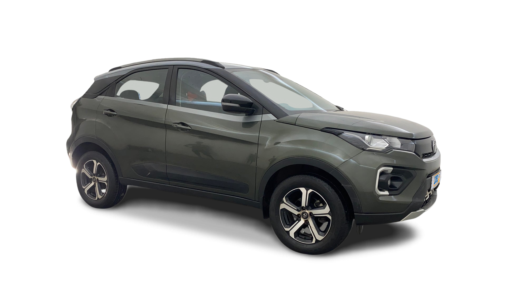 Tata NEXON-img