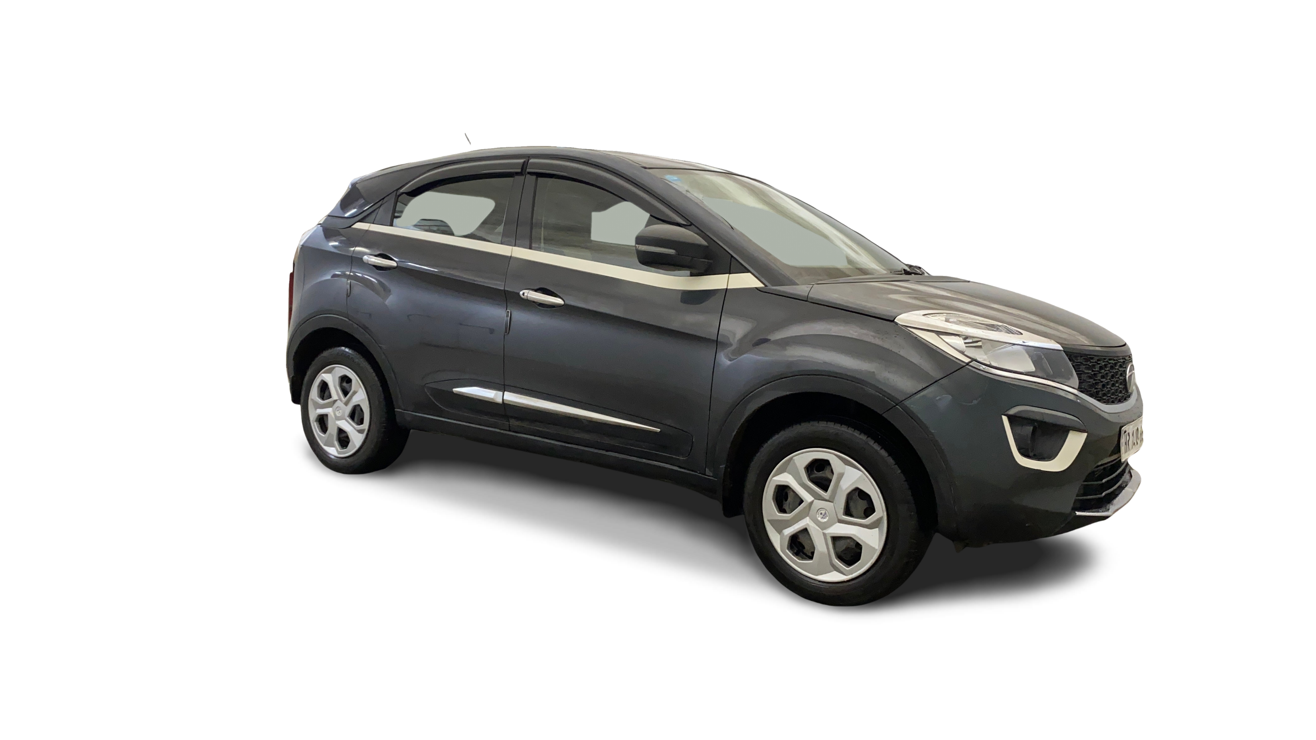 Tata NEXON-img