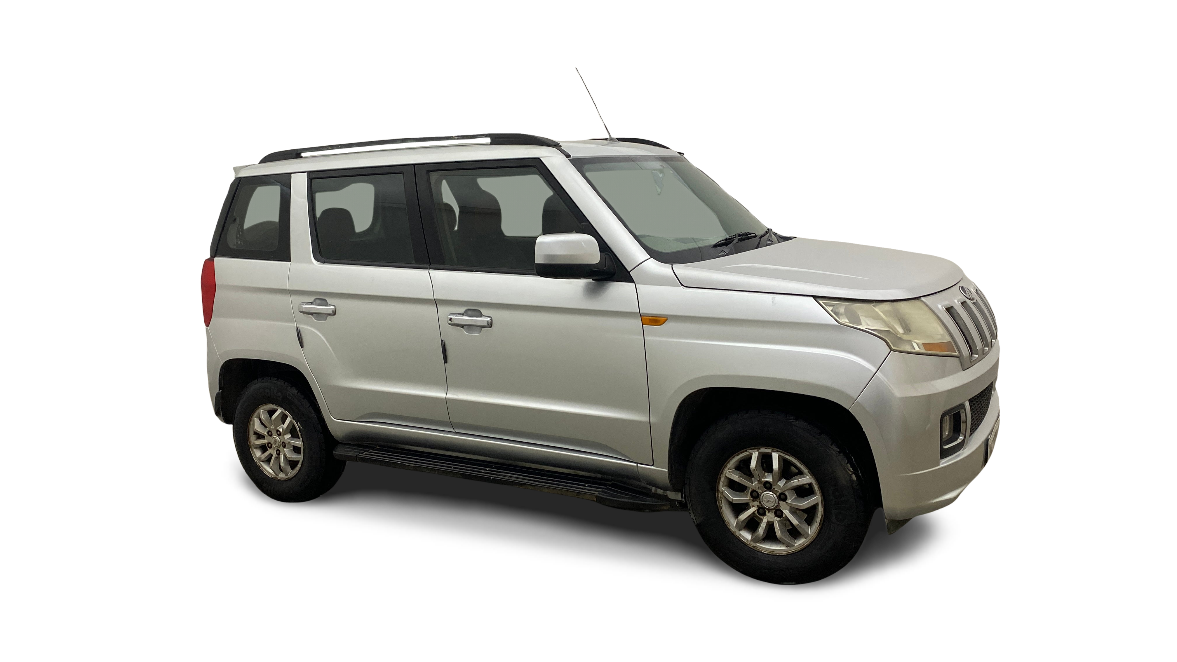 2016 Mahindra TUV300 - SUV - Diesel - Manual - ₹5.22 lakh