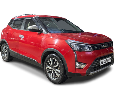 Mahindra XUV300-img