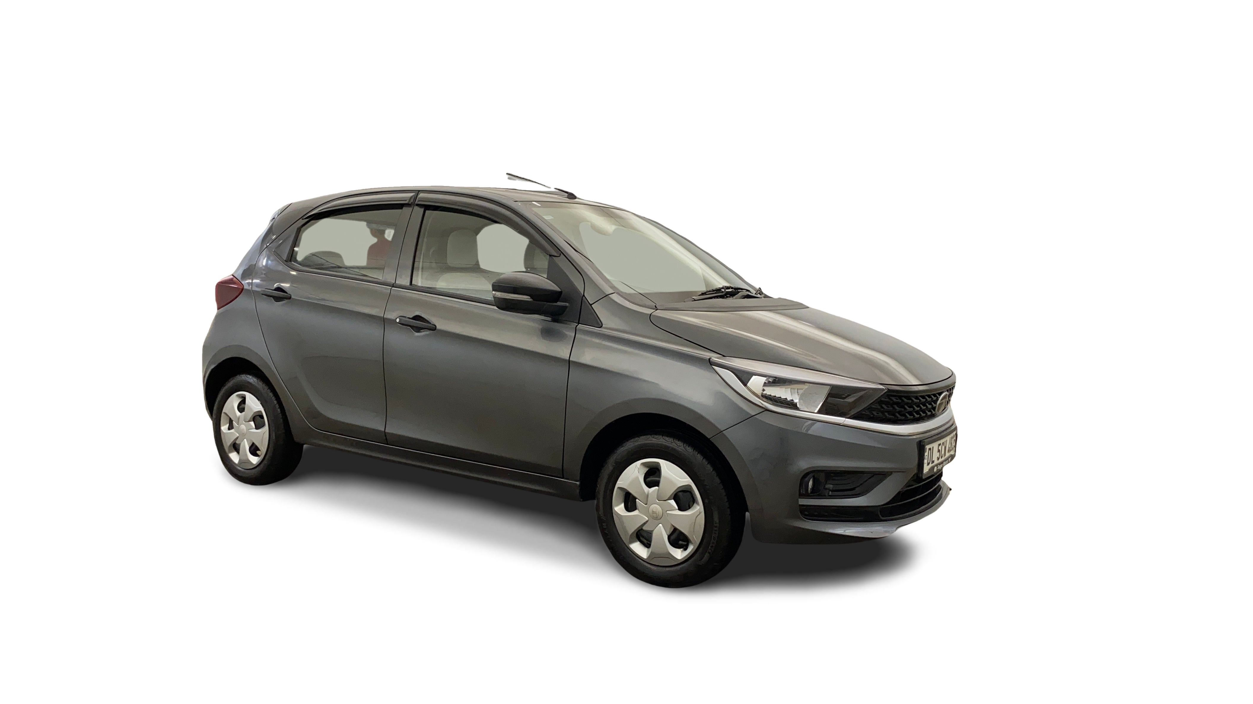 Tata Tiago-img