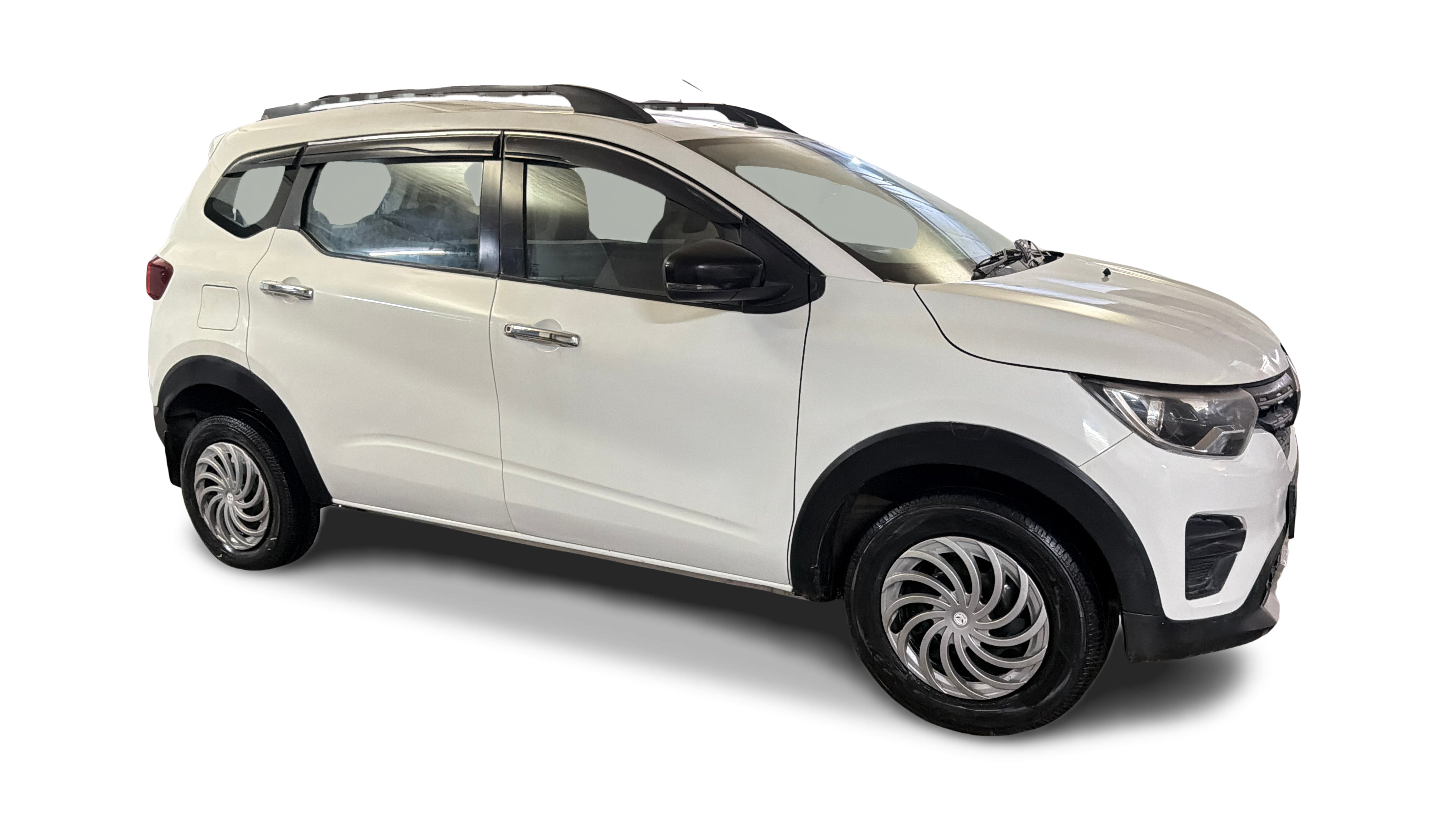 2024 Renault TRIBER - SUV - Petrol - Manual - ₹4.21 lakh