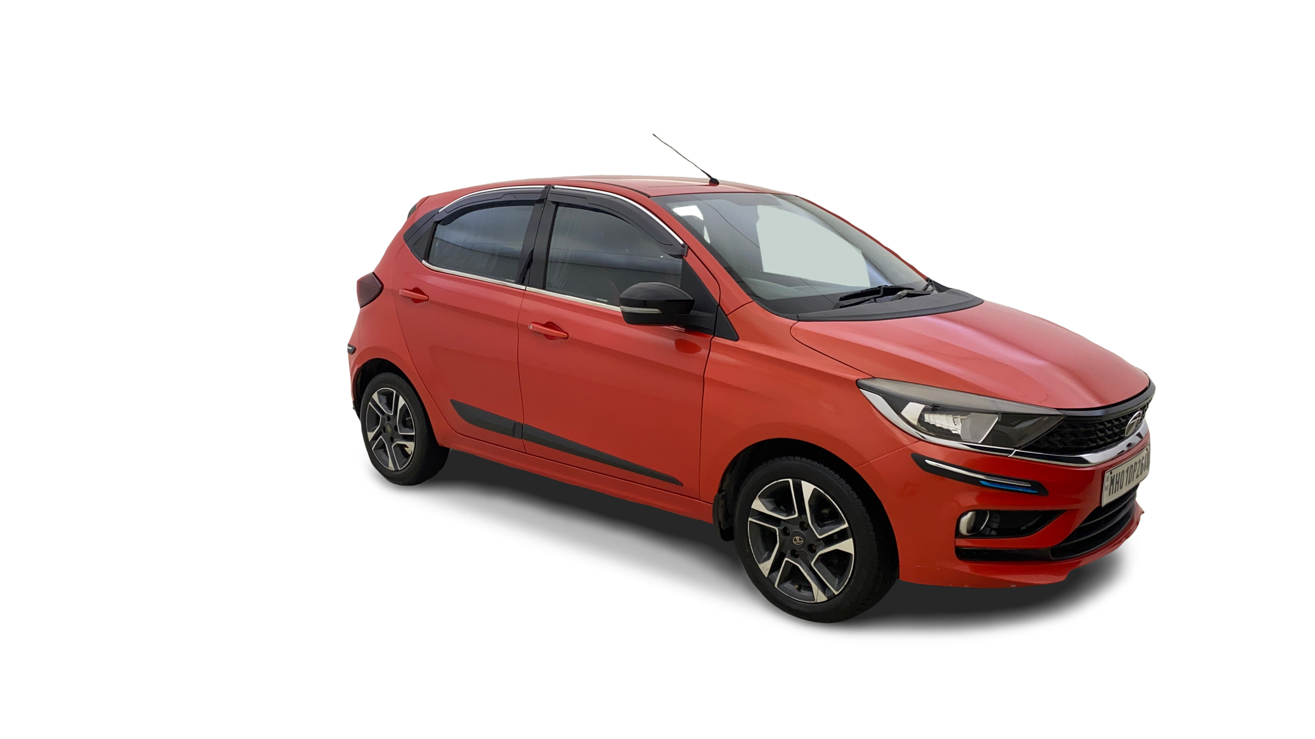 Tata Tiago-img