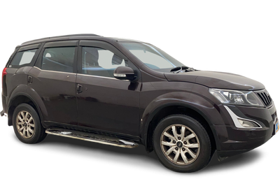 Mahindra XUV500-img
