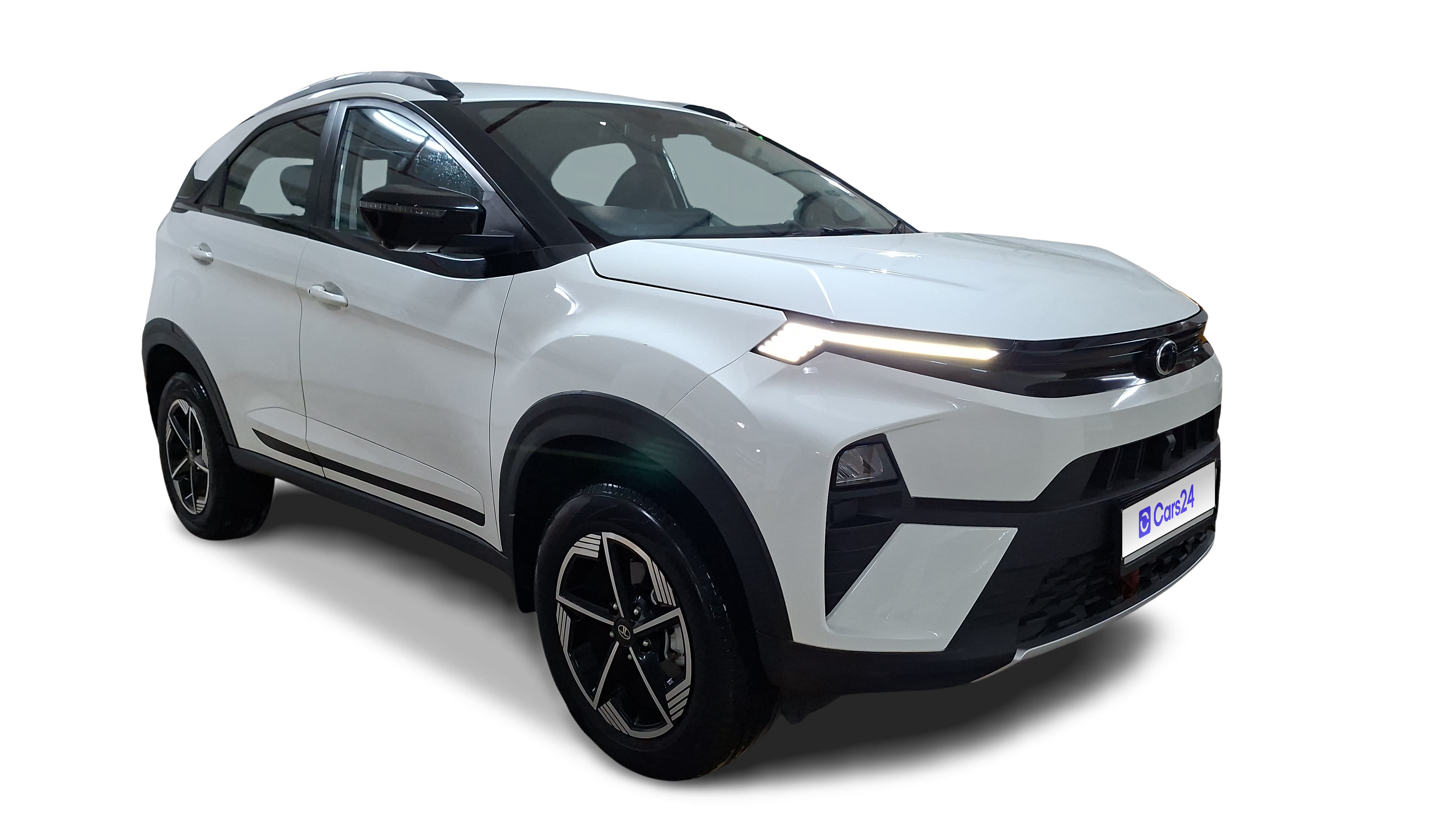2025 Tata NEXON - SUV - Petrol - Manual - ₹10.11 lakh