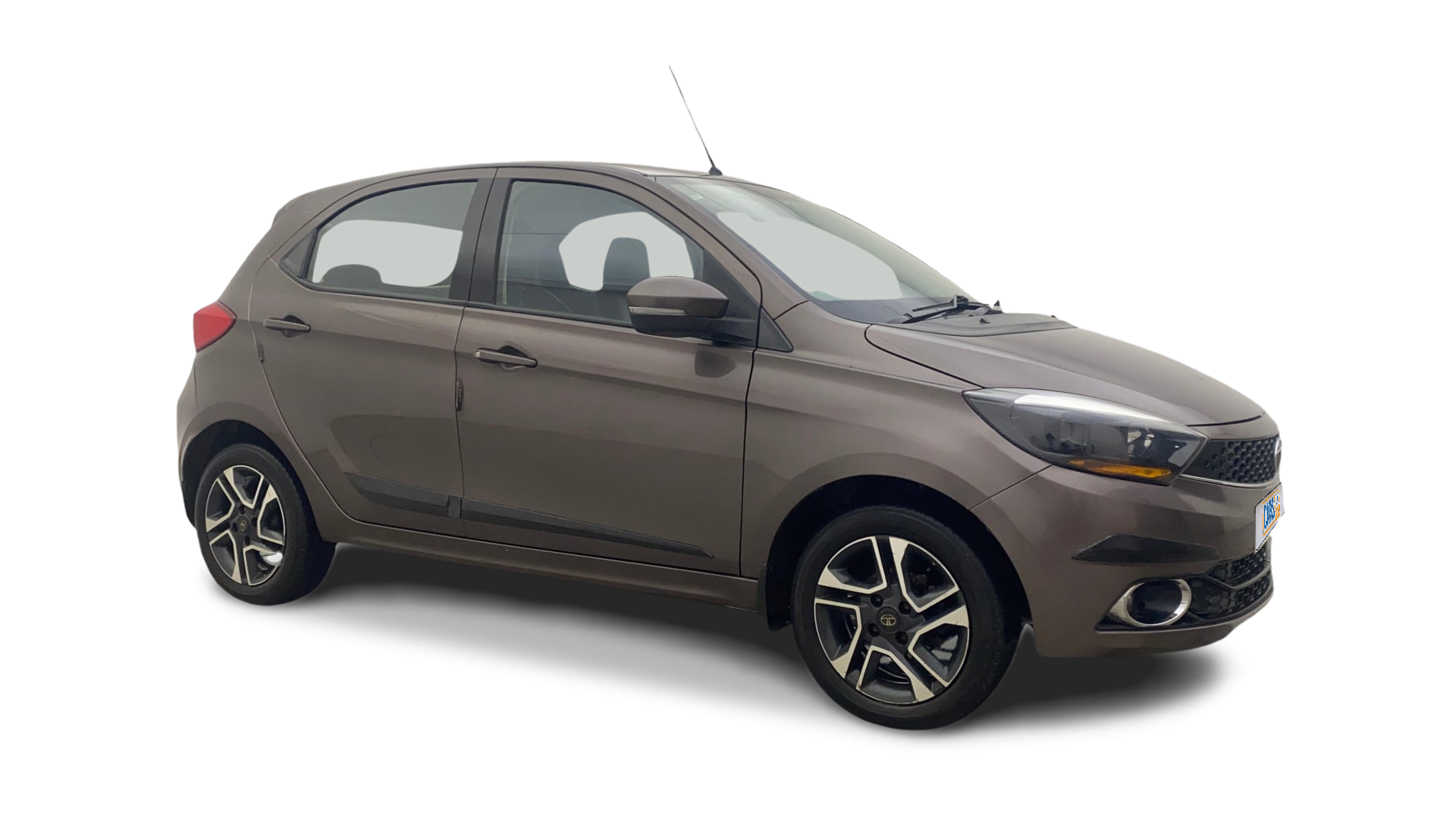Tata Tiago-img