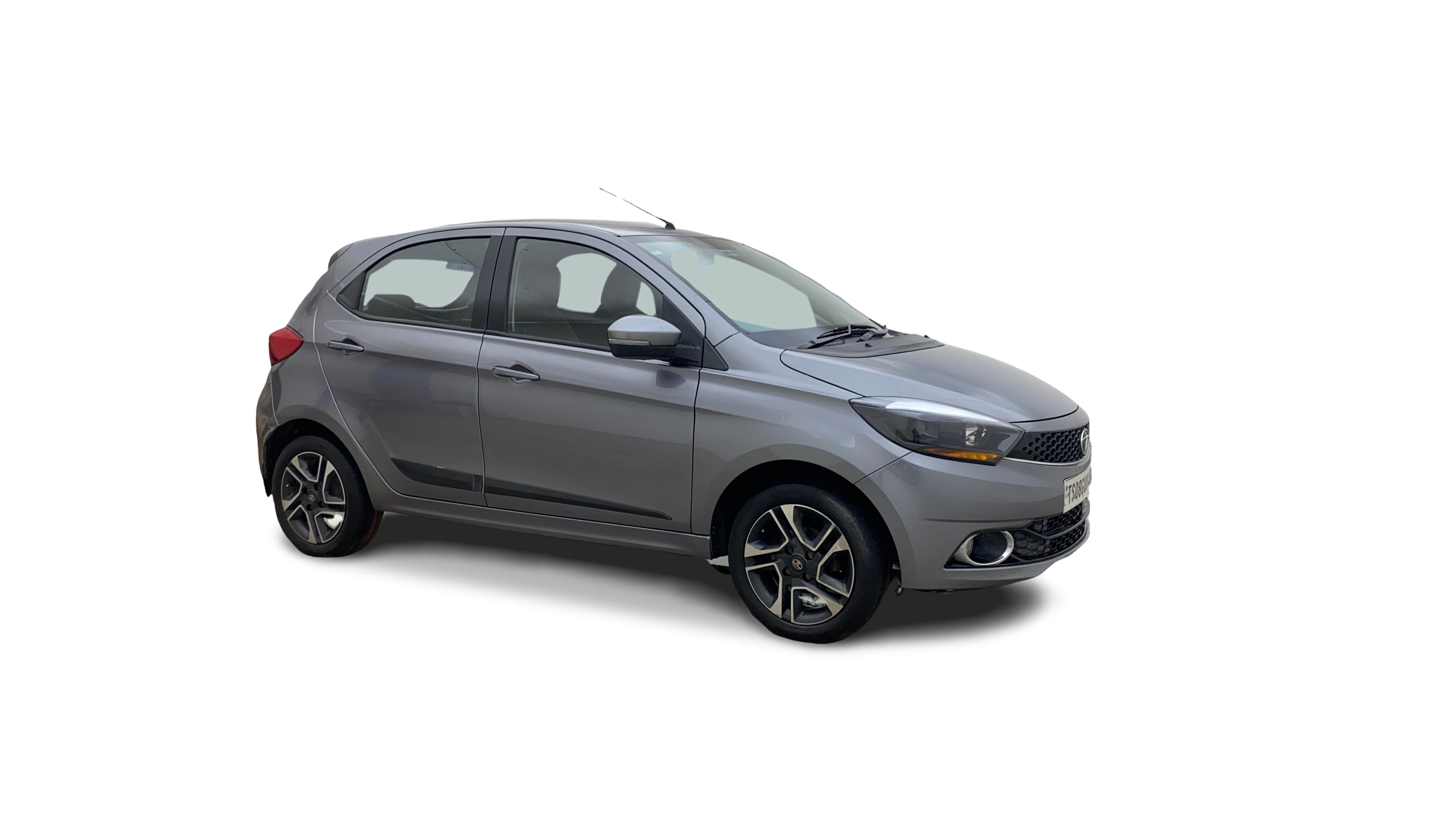 Tata Tiago-img