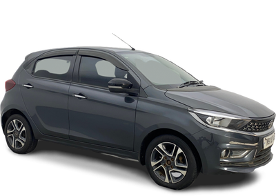 Tata Tiago-img