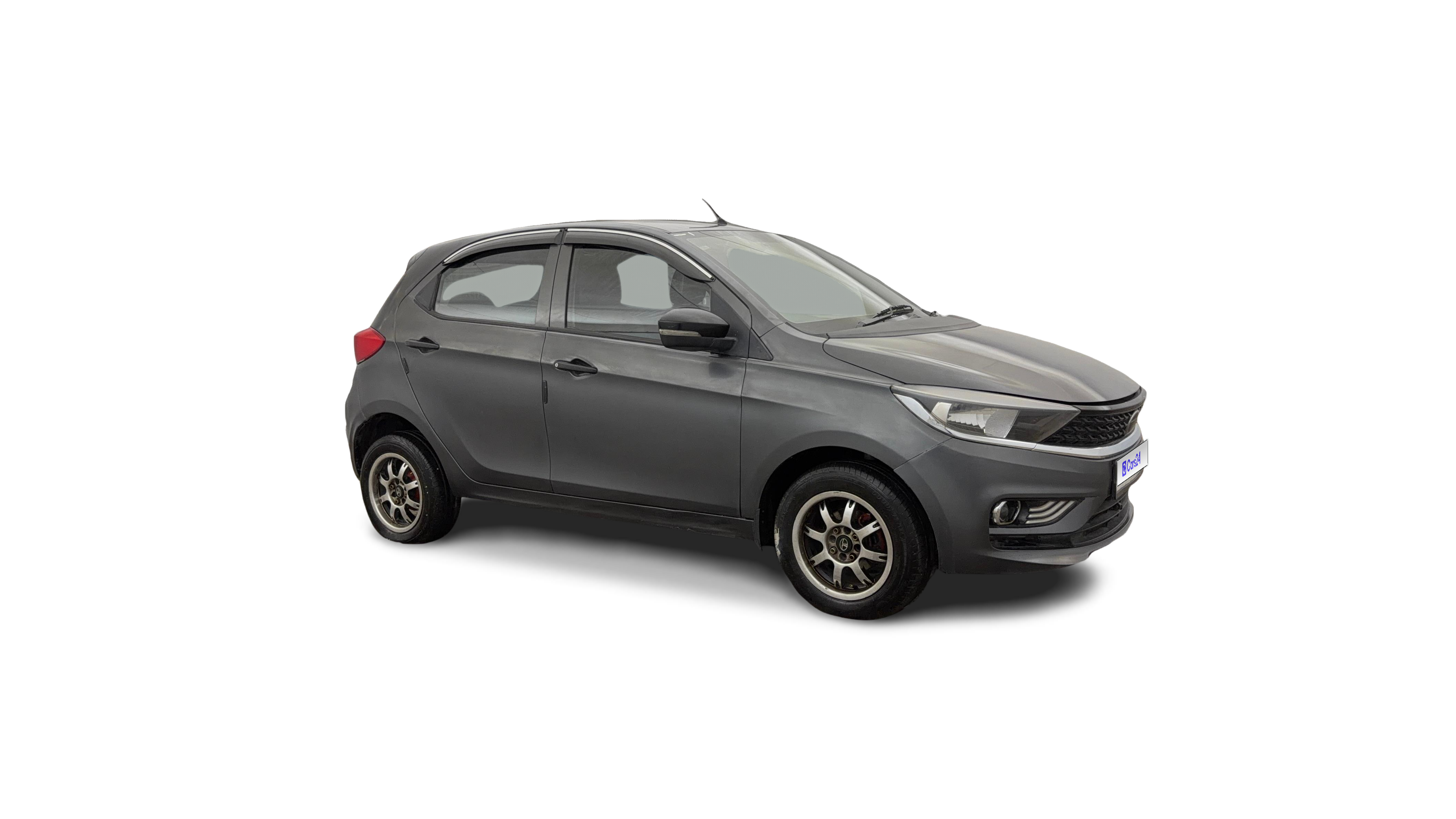 2024 Tata Tiago - Hatchback - Petrol - Manual - ₹4.02 lakh