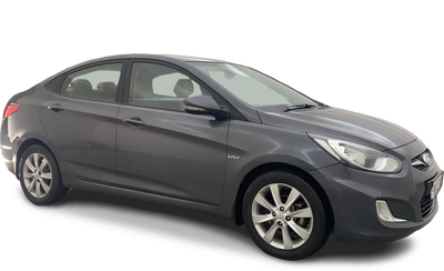 Hyundai Verna-img
