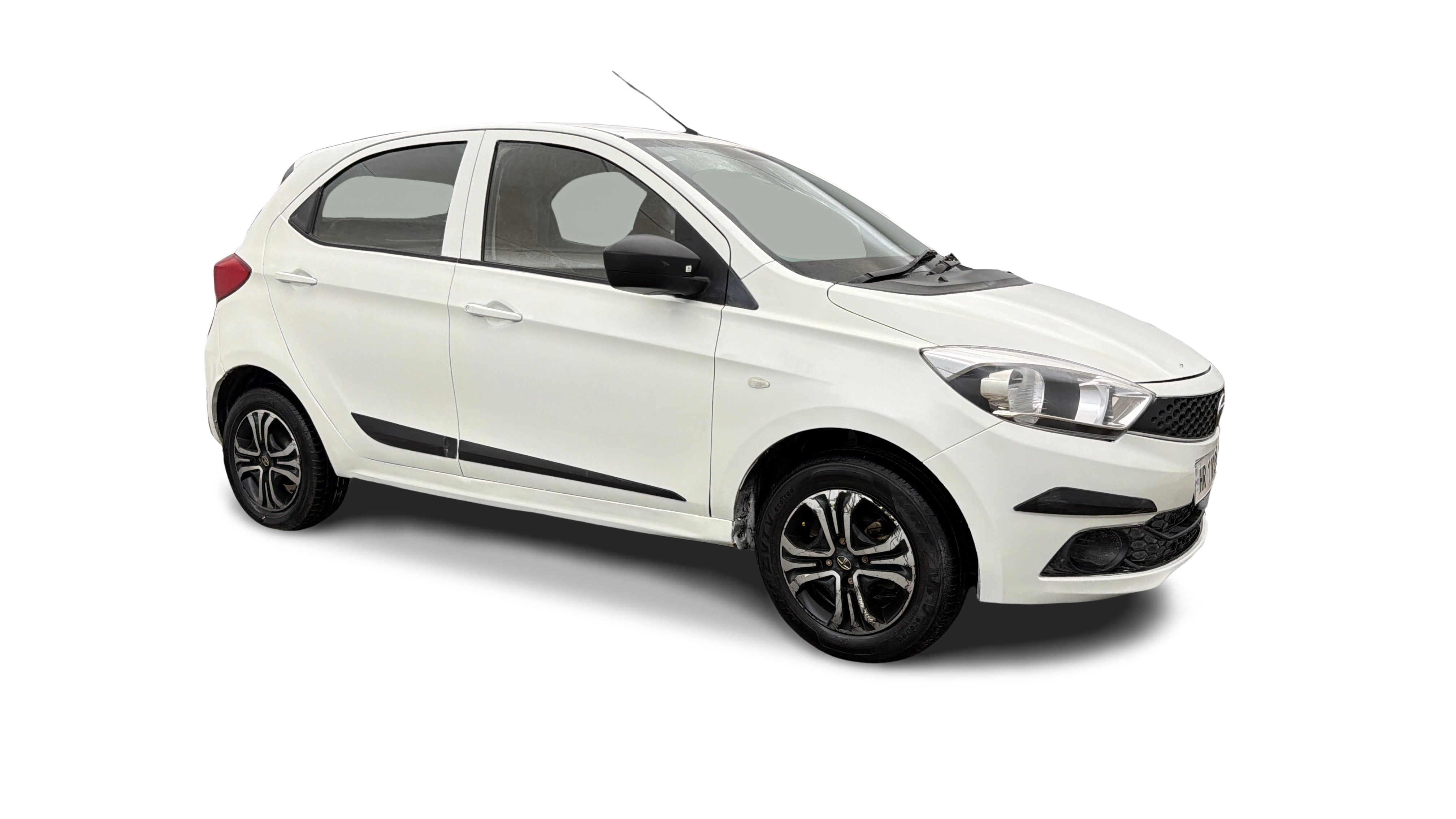 2019 Tata Tiago - Hatchback - Petrol - Manual - ₹2.91 lakh