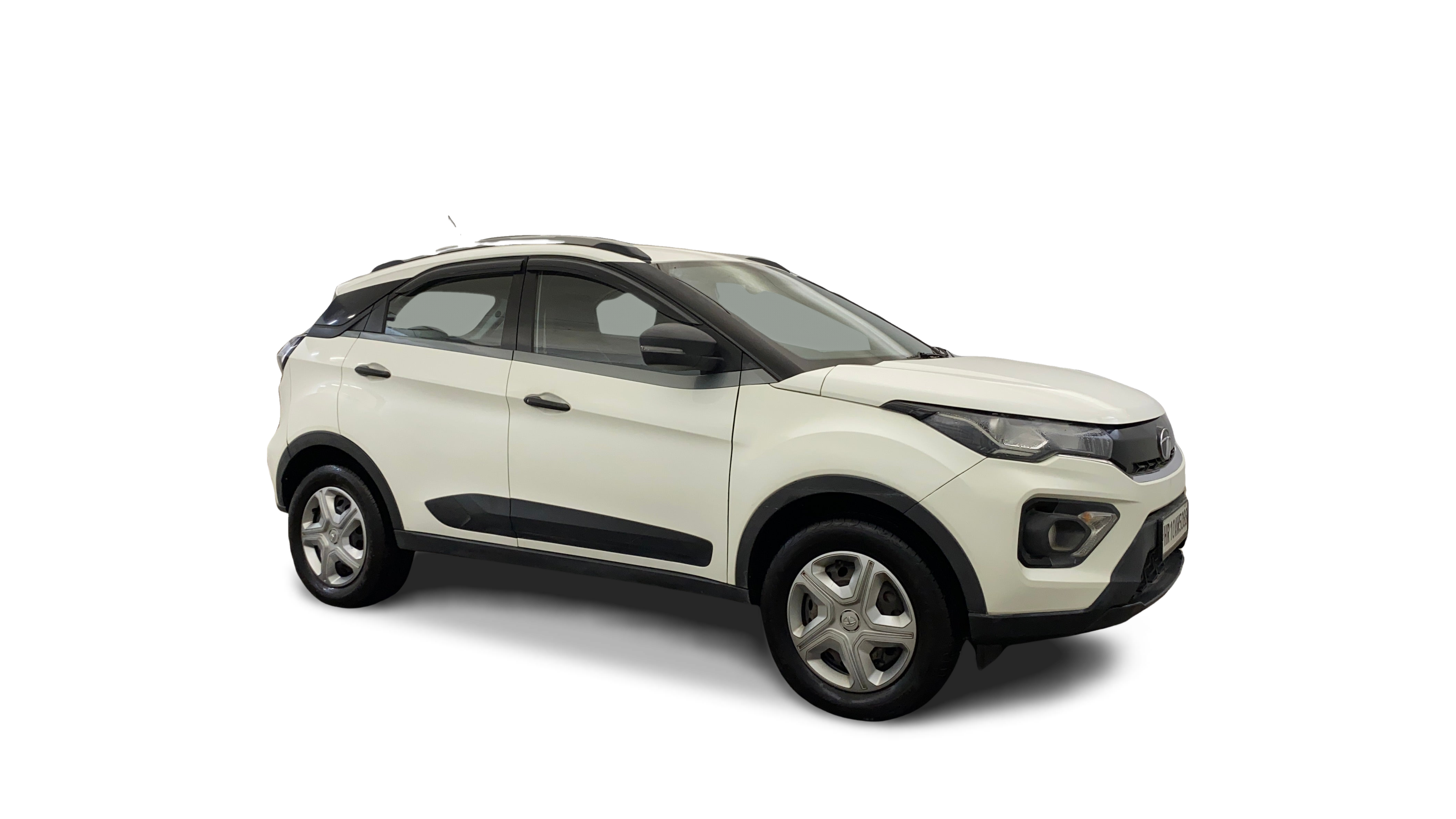 Tata NEXON-img