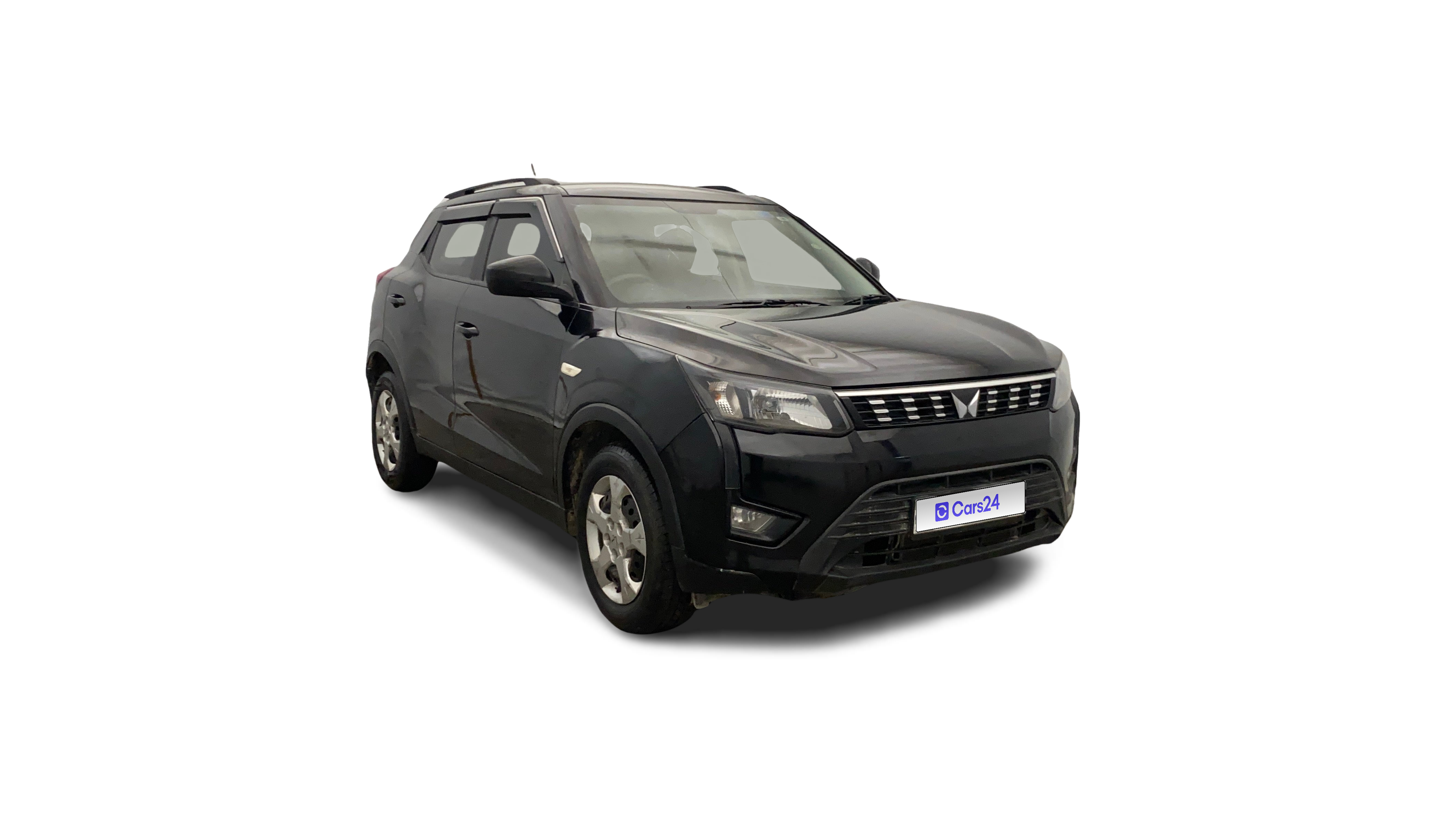 2023 Mahindra XUV300 - SUV - Petrol - Manual - ₹6.85 lakh