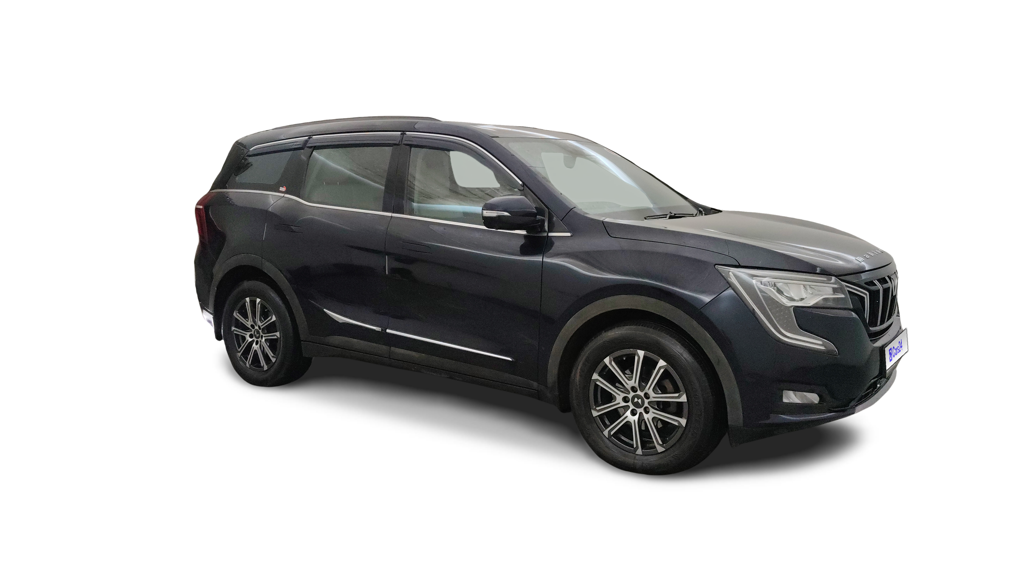 2023 Mahindra XUV700 - SUV - Diesel - Automatic - ₹19.84 lakh