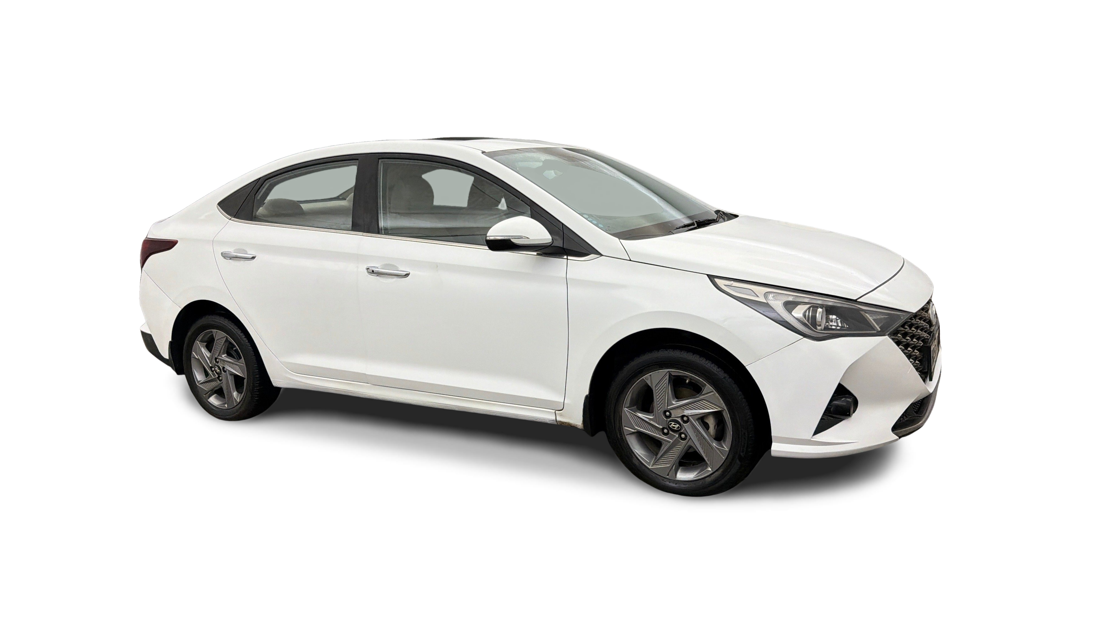 2022 Hyundai Verna - Sedan - Petrol - Automatic - ₹8.43 lakh