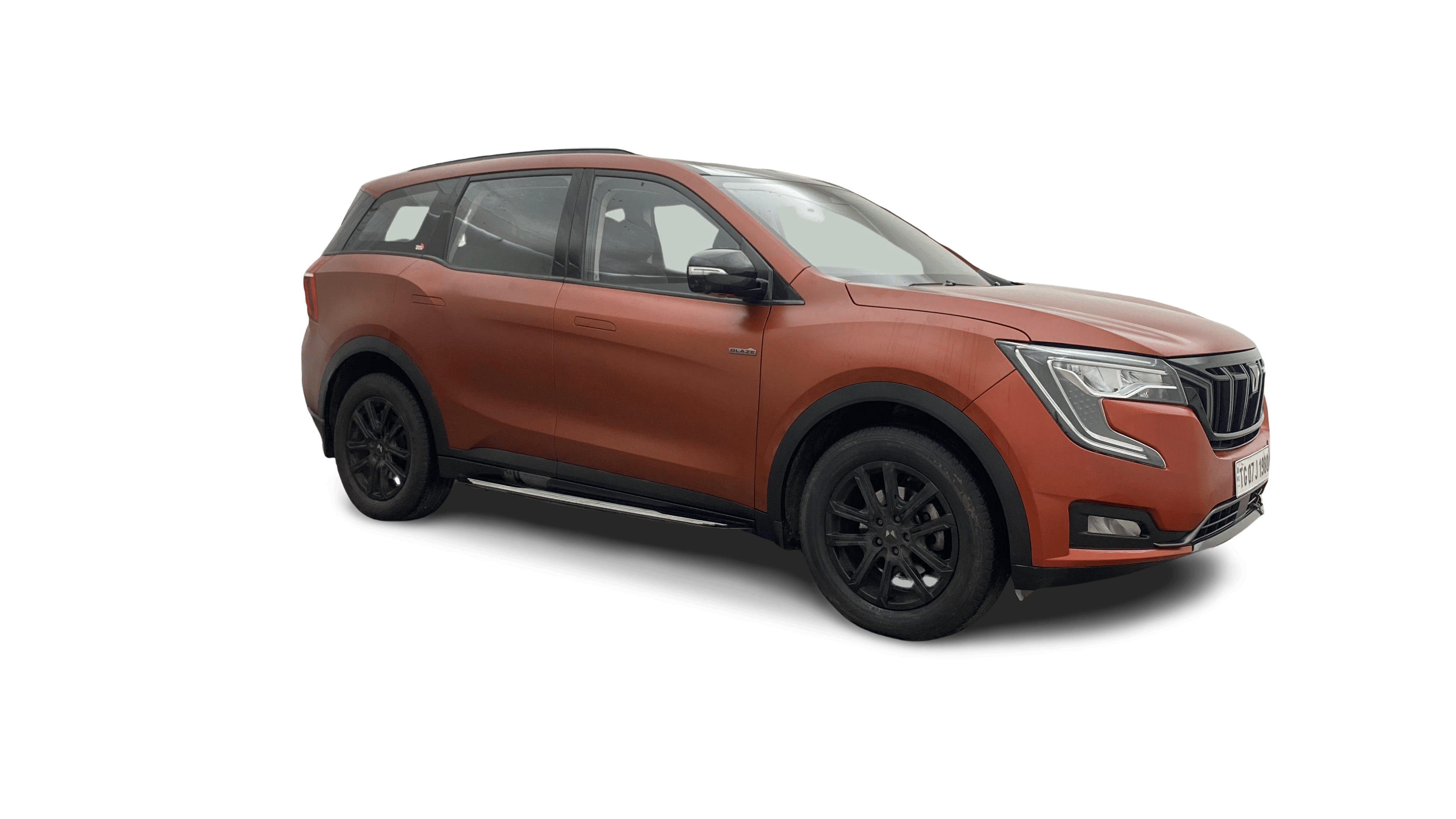 2024 Mahindra XUV700 - SUV - Petrol - Automatic - ₹20.43 lakh