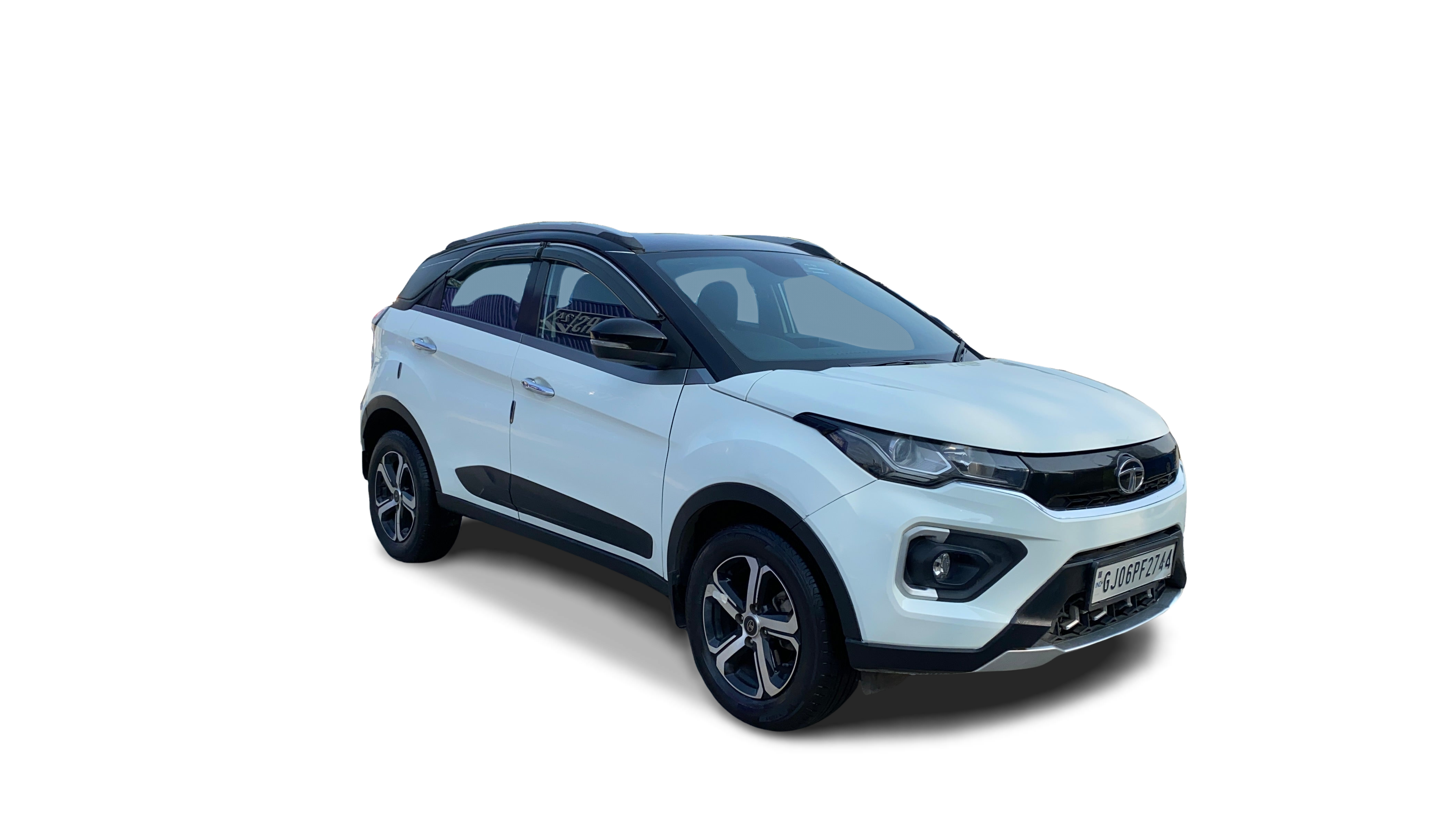 Tata NEXON-img