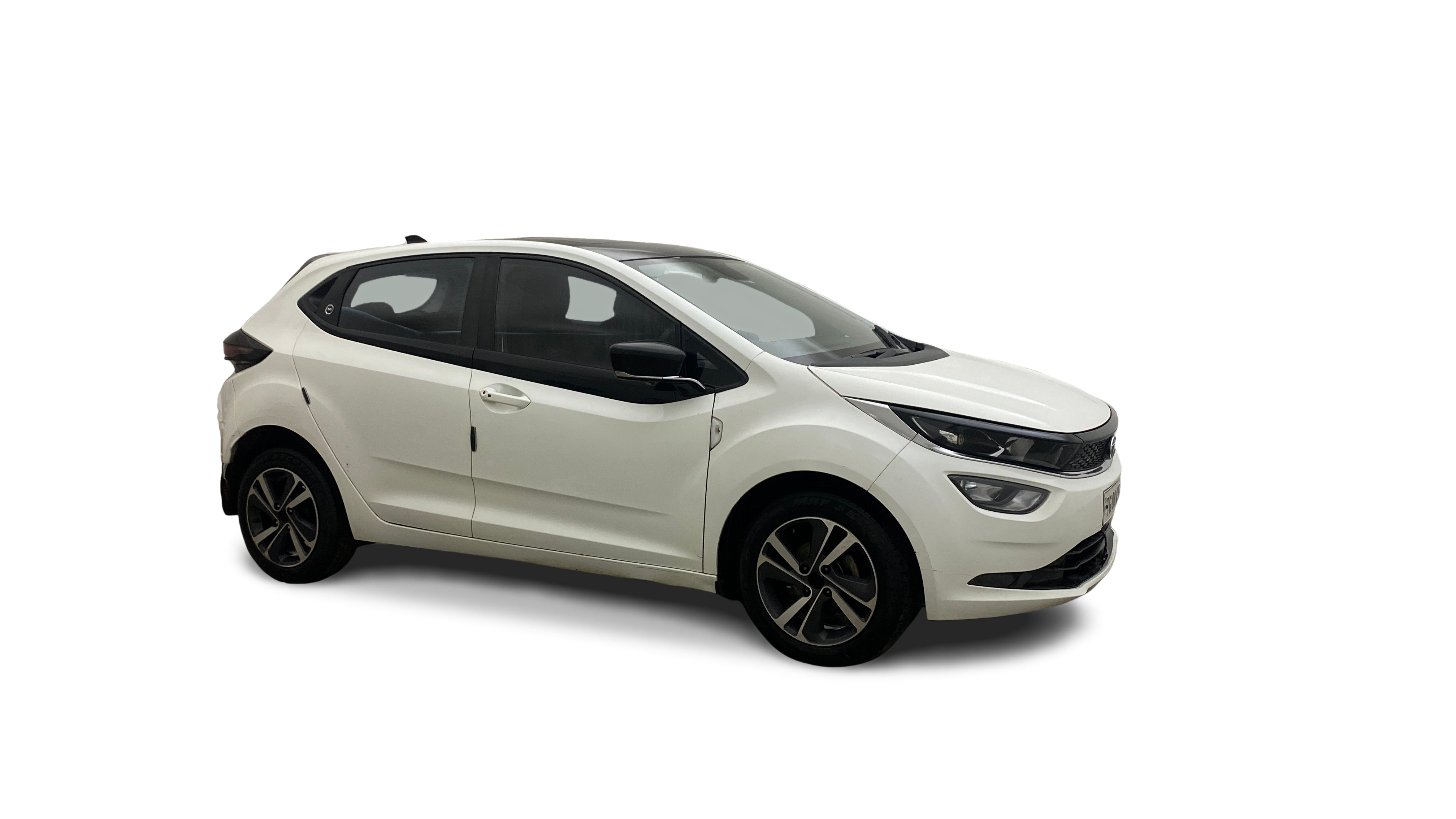 2024 Tata ALTROZ - Hatchback - Diesel - Manual - ₹7.50 lakh