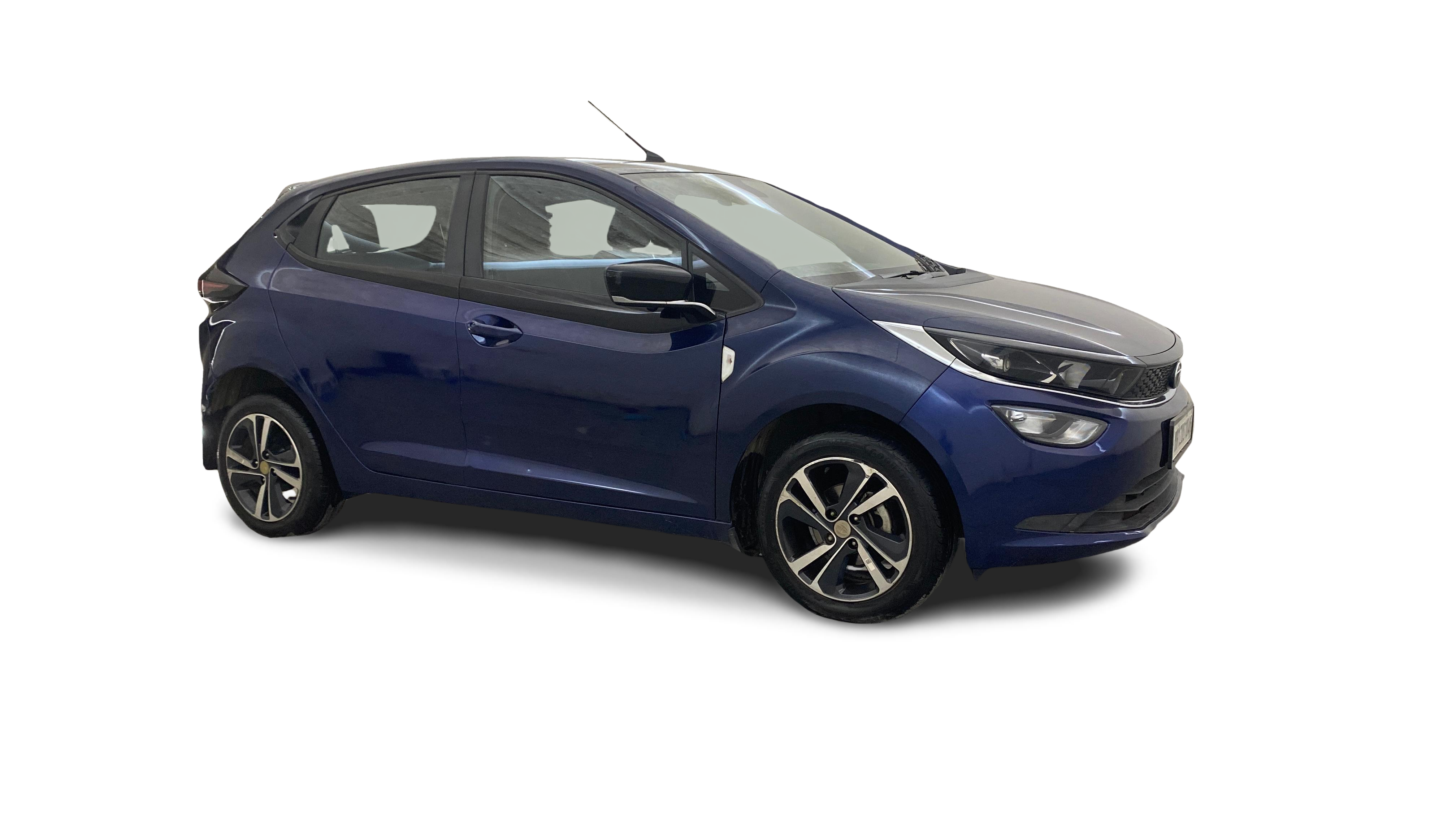 2022 Tata ALTROZ - Hatchback - Petrol - Automatic - ₹6.20 lakh