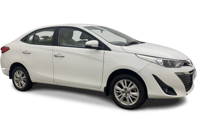 Toyota YARIS-img