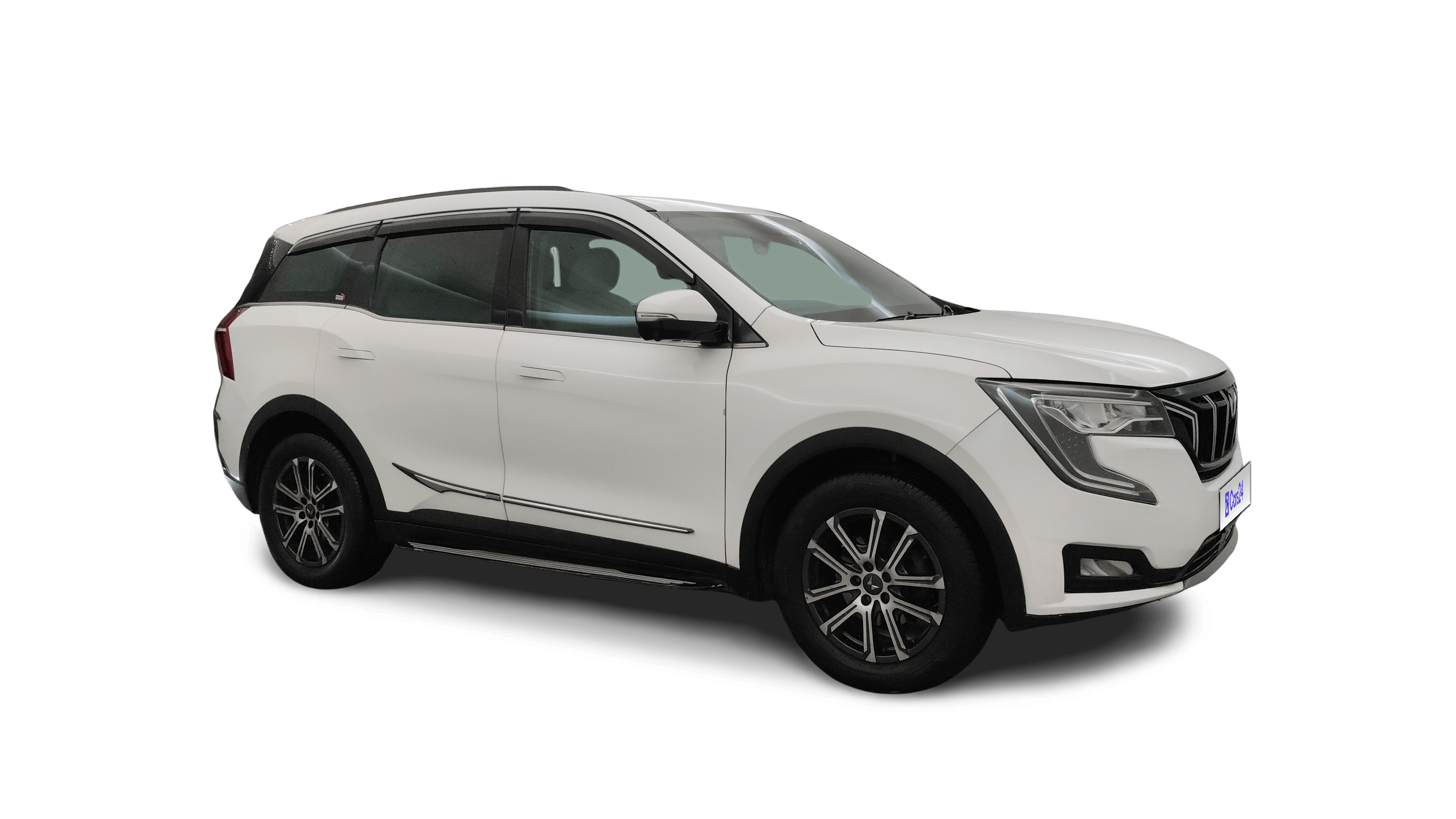 2021 Mahindra XUV700 - SUV - Diesel - Manual - ₹14.67 lakh