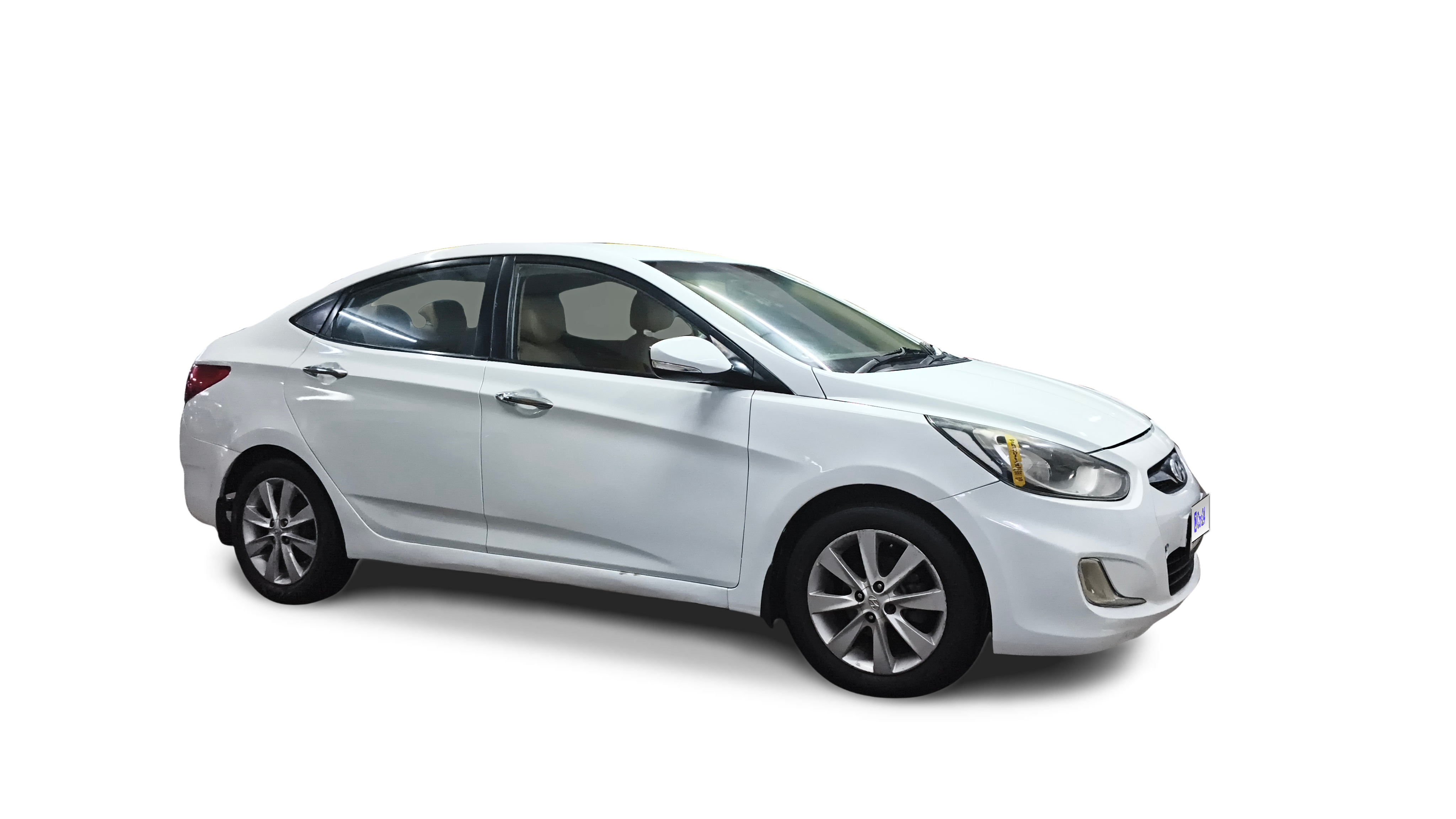 2013 Hyundai Verna - Sedan - CNG - Manual - ₹3.22 lakh