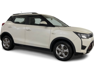Mahindra XUV300-img