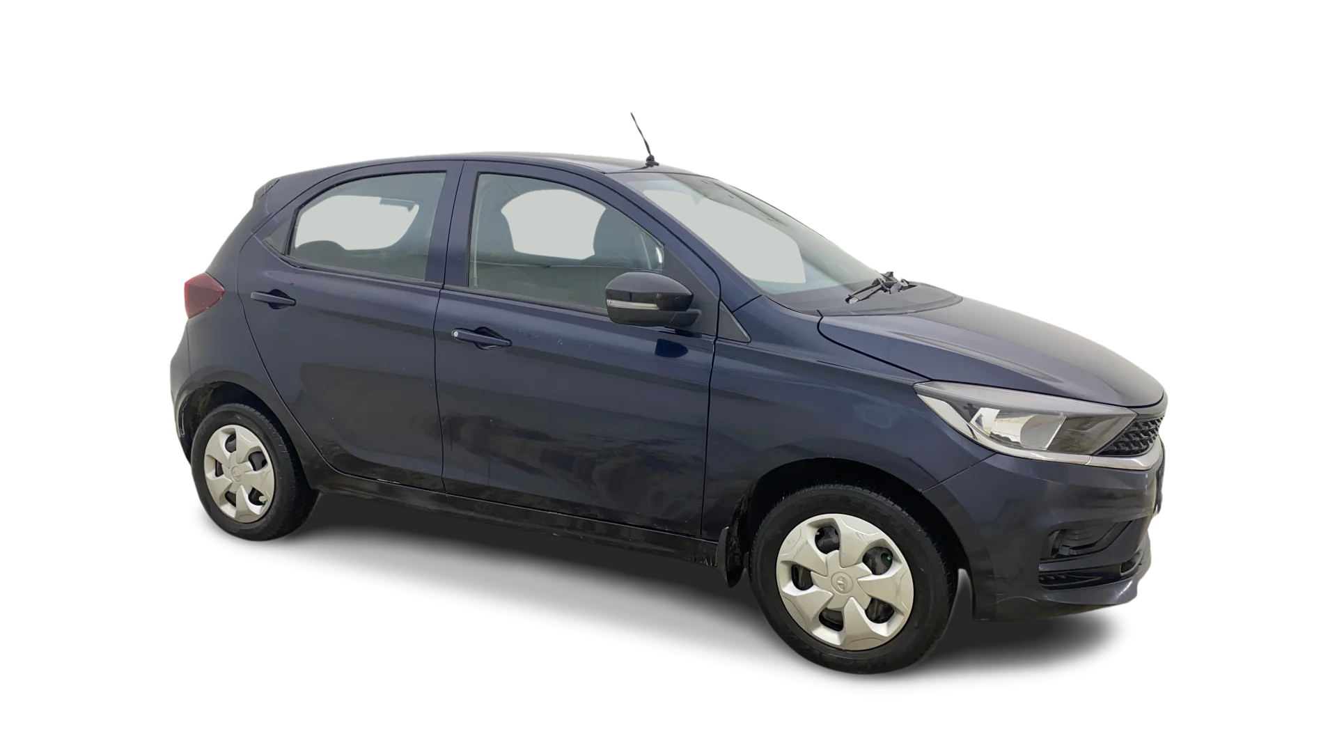 2022 Tata Tiago - Hatchback - Petrol - Manual - ₹3.98 lakh
