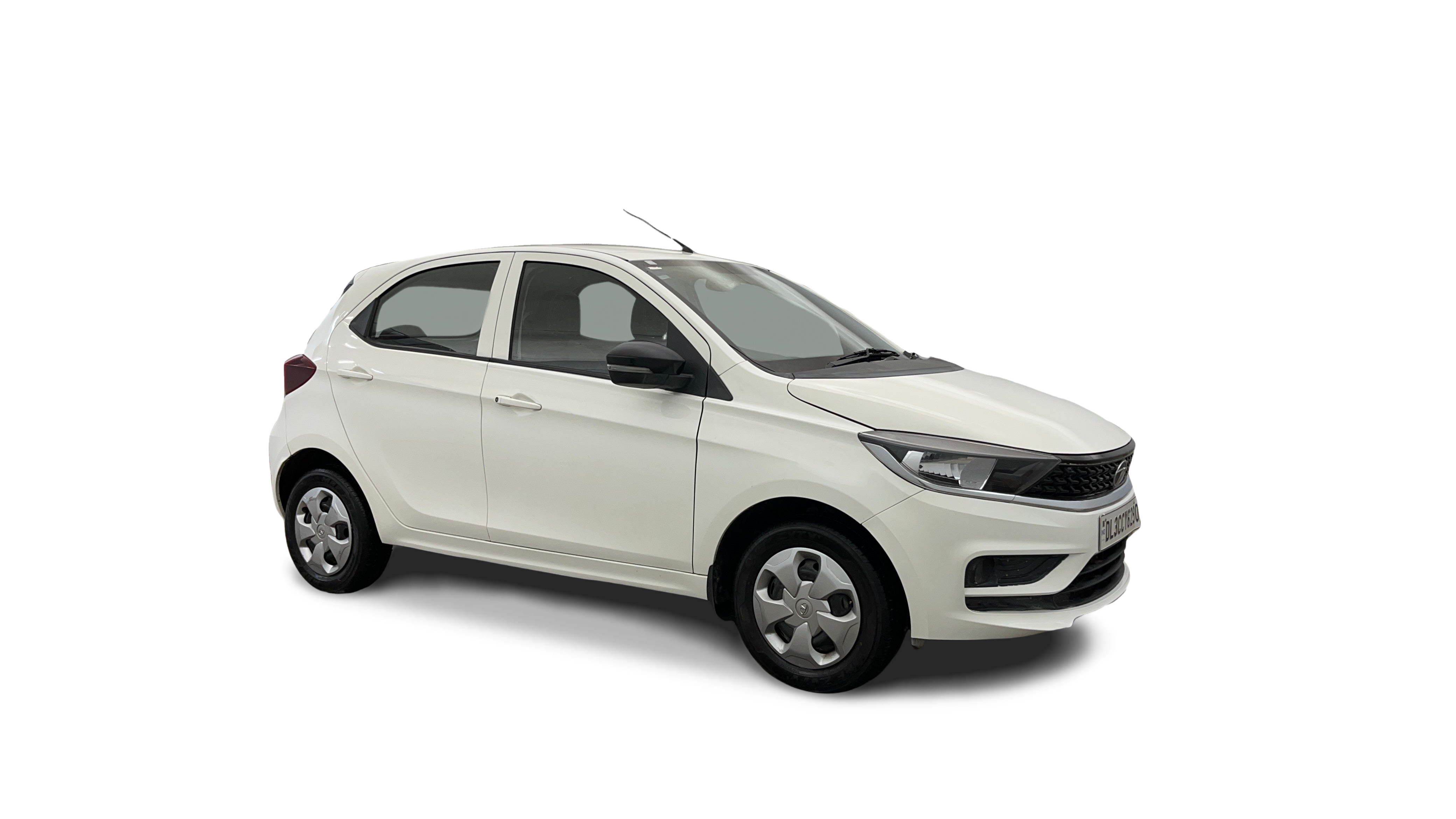 Tata Tiago-img