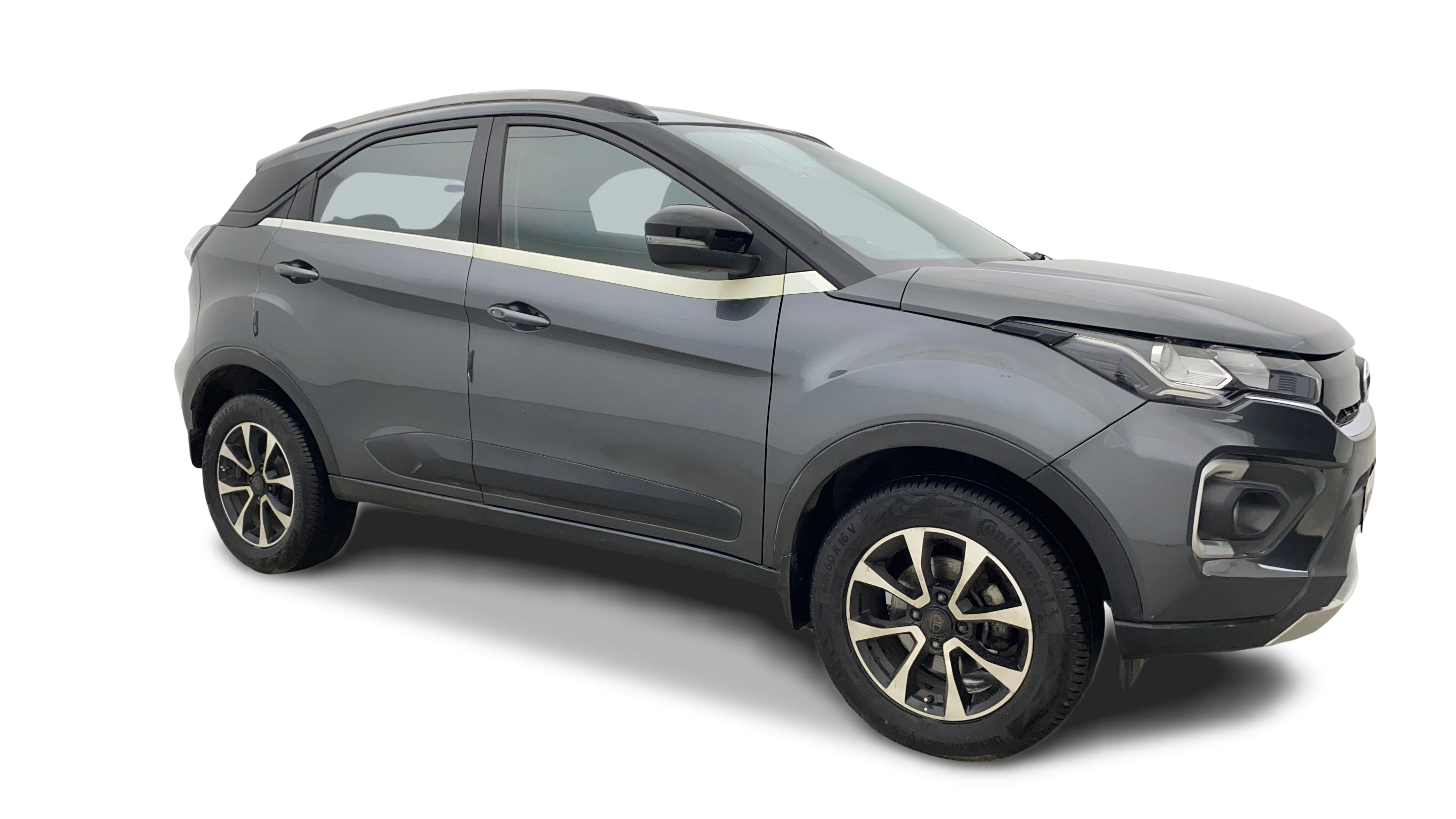 Tata NEXON-img