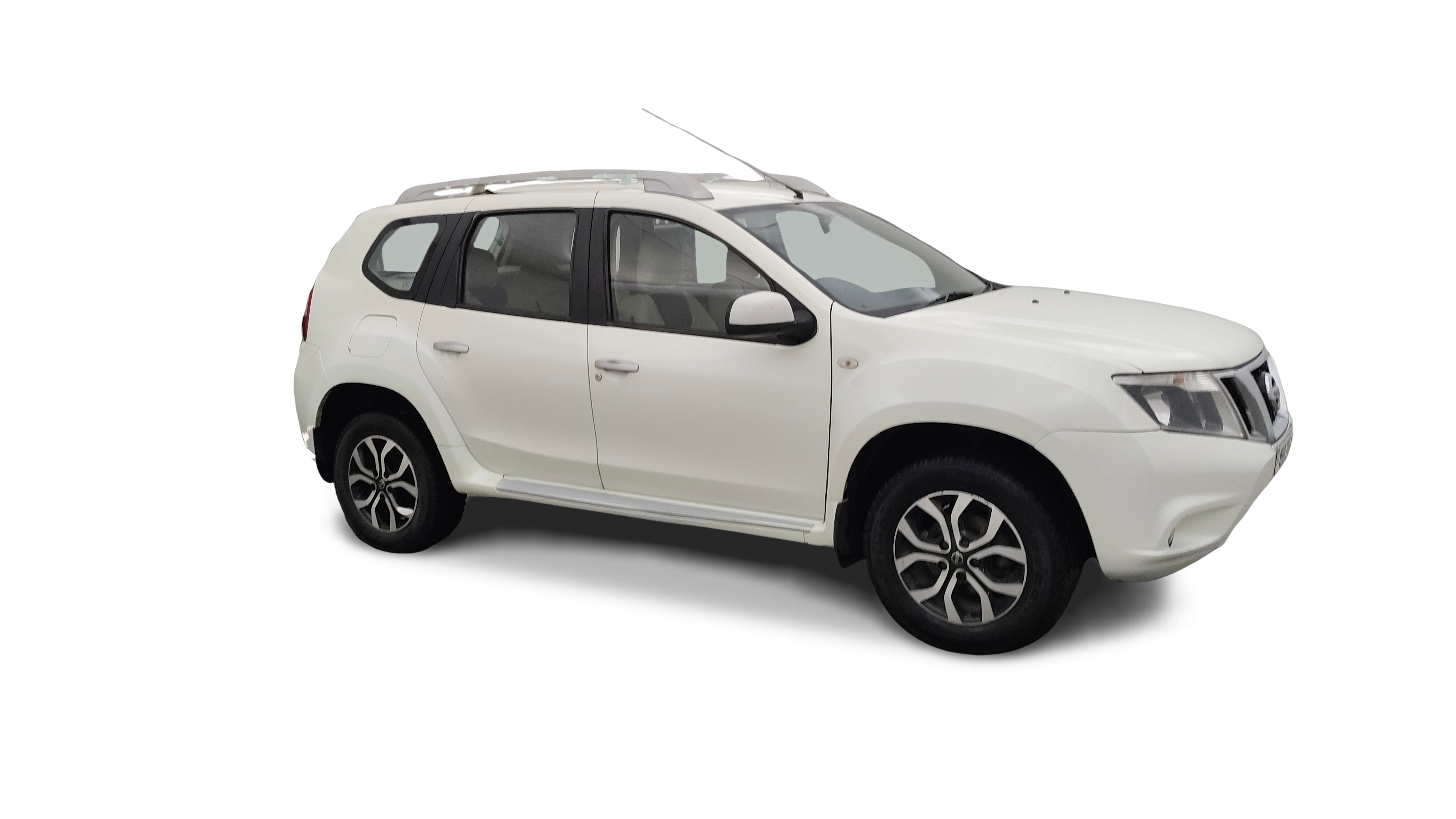 2013 Nissan Terrano - SUV - Diesel - Manual - ₹2.97 lakh