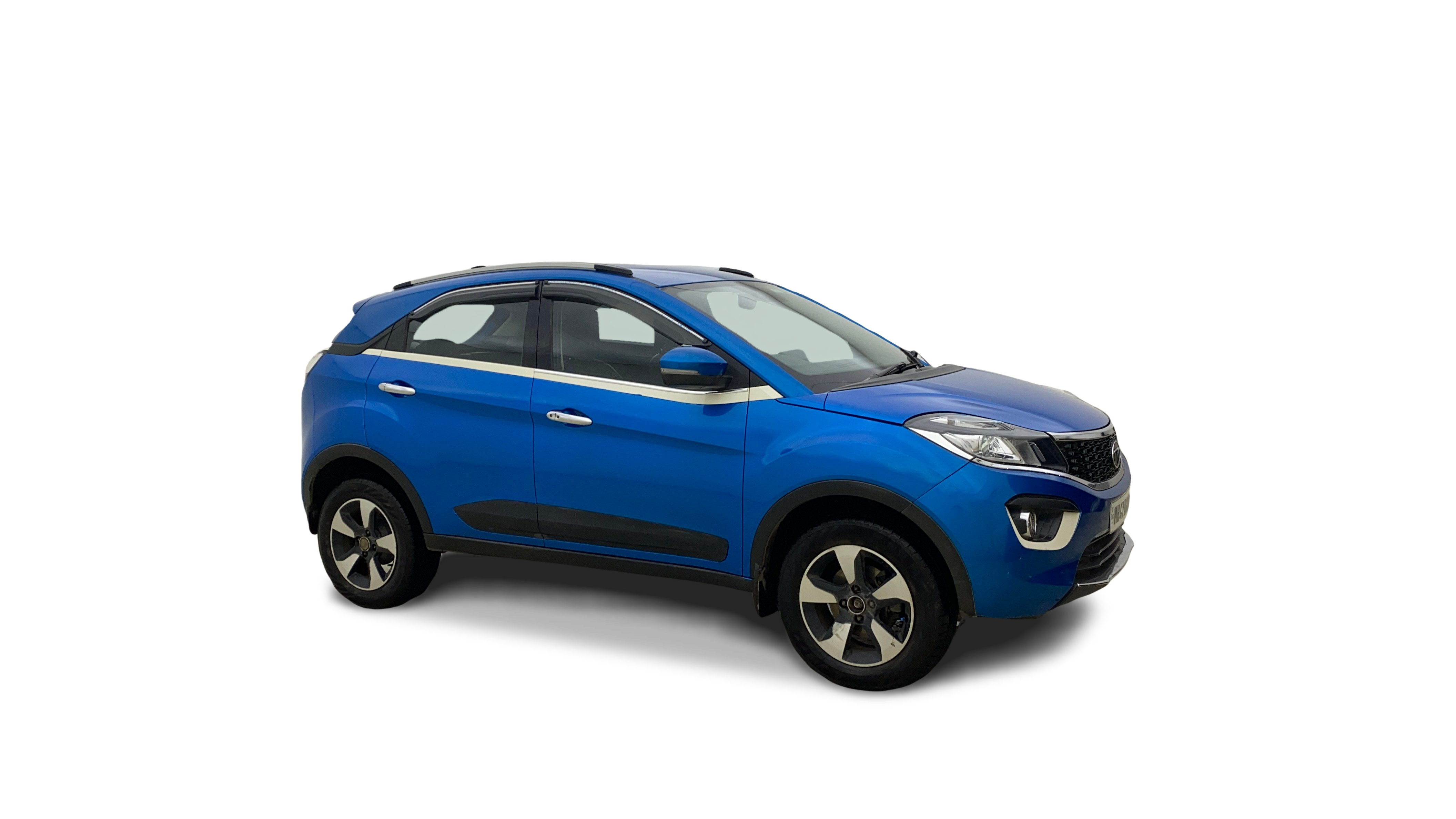 2018 Tata NEXON - SUV - Petrol - Automatic - ₹5.54 lakh
