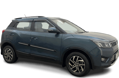 2023 Mahindra XUV300 - SUV - Petrol - Automatic - ₹9.30 lakh